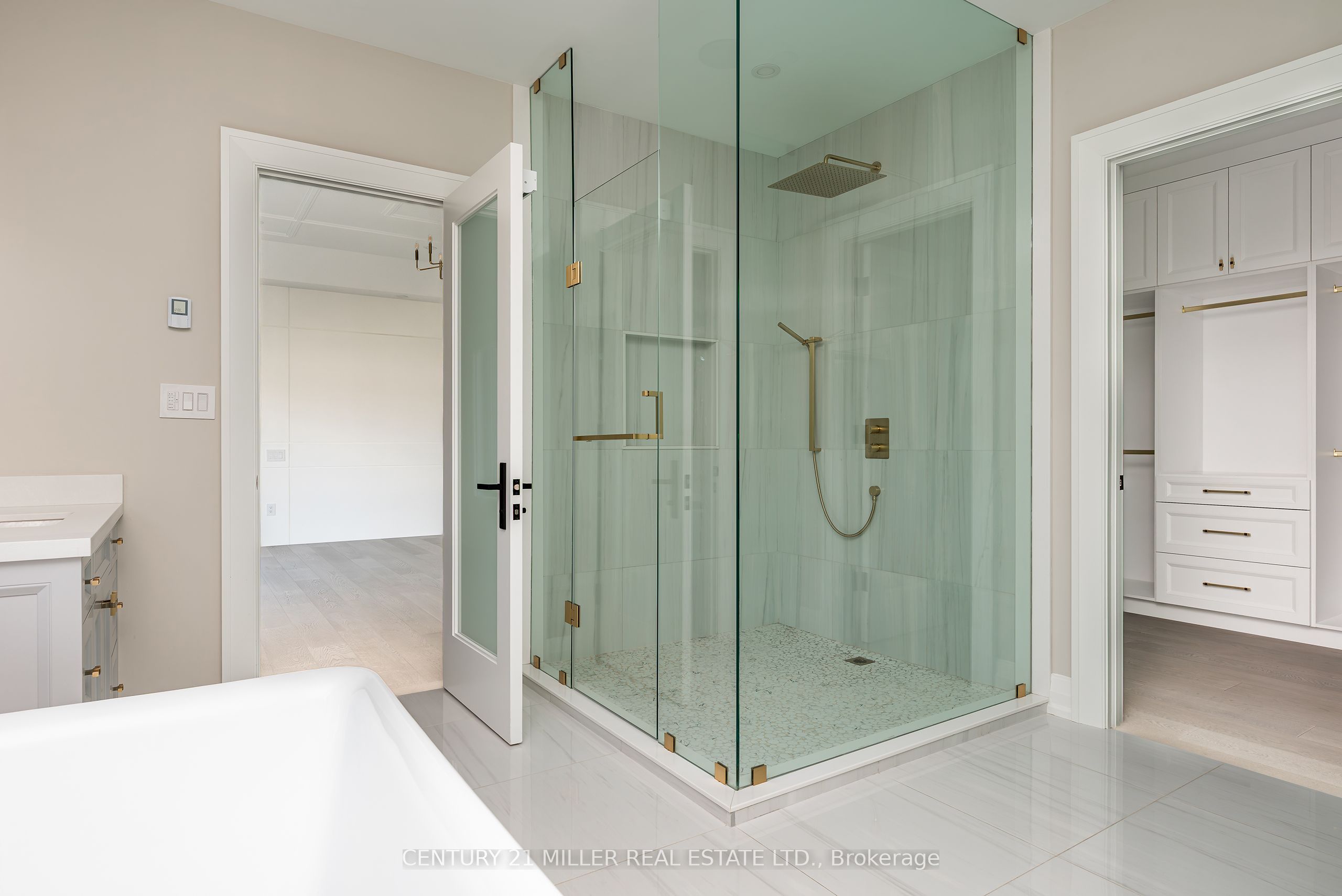 481 Chartwell Road Property Photo 24