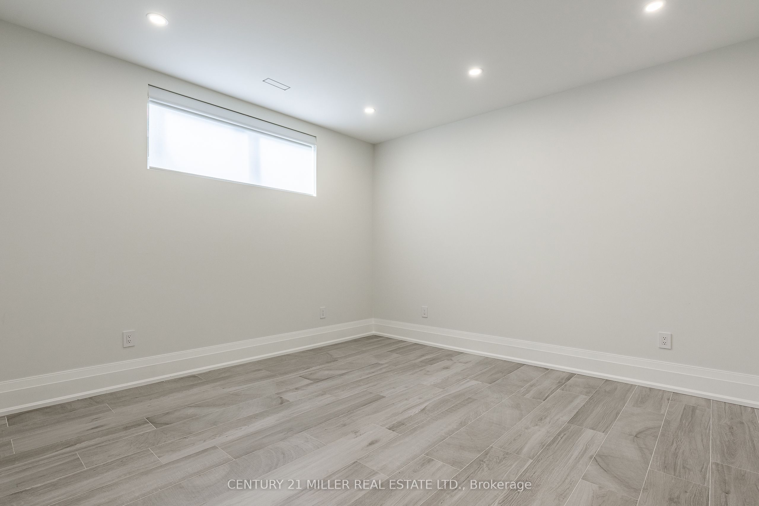 481 Chartwell Road Property Photo 44