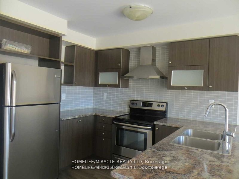 142 Golden Springs Drive Property Photo 4