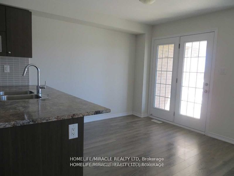 142 Golden Springs Drive Property Photo 9