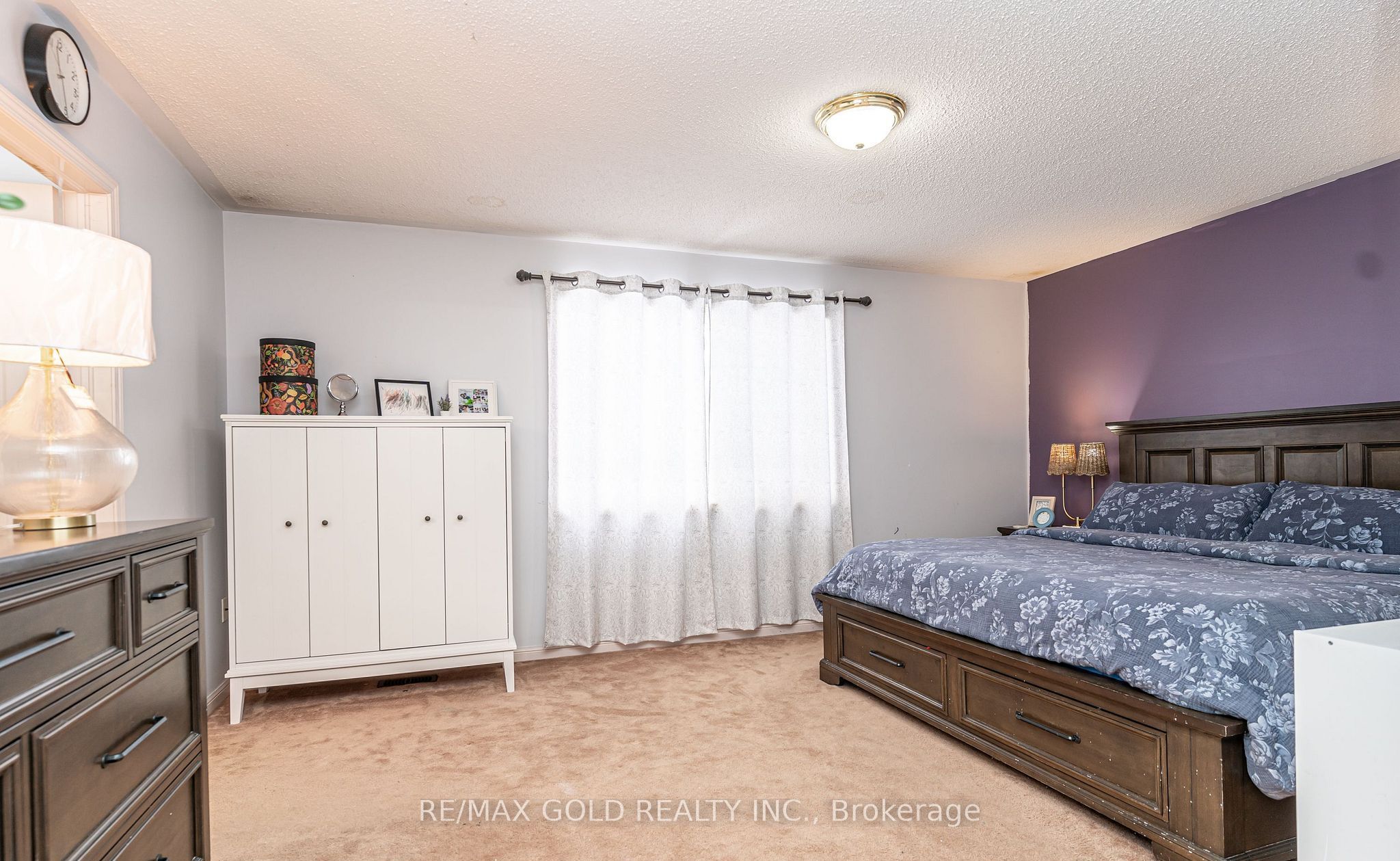 2 Zimmer Street Property Photo 22
