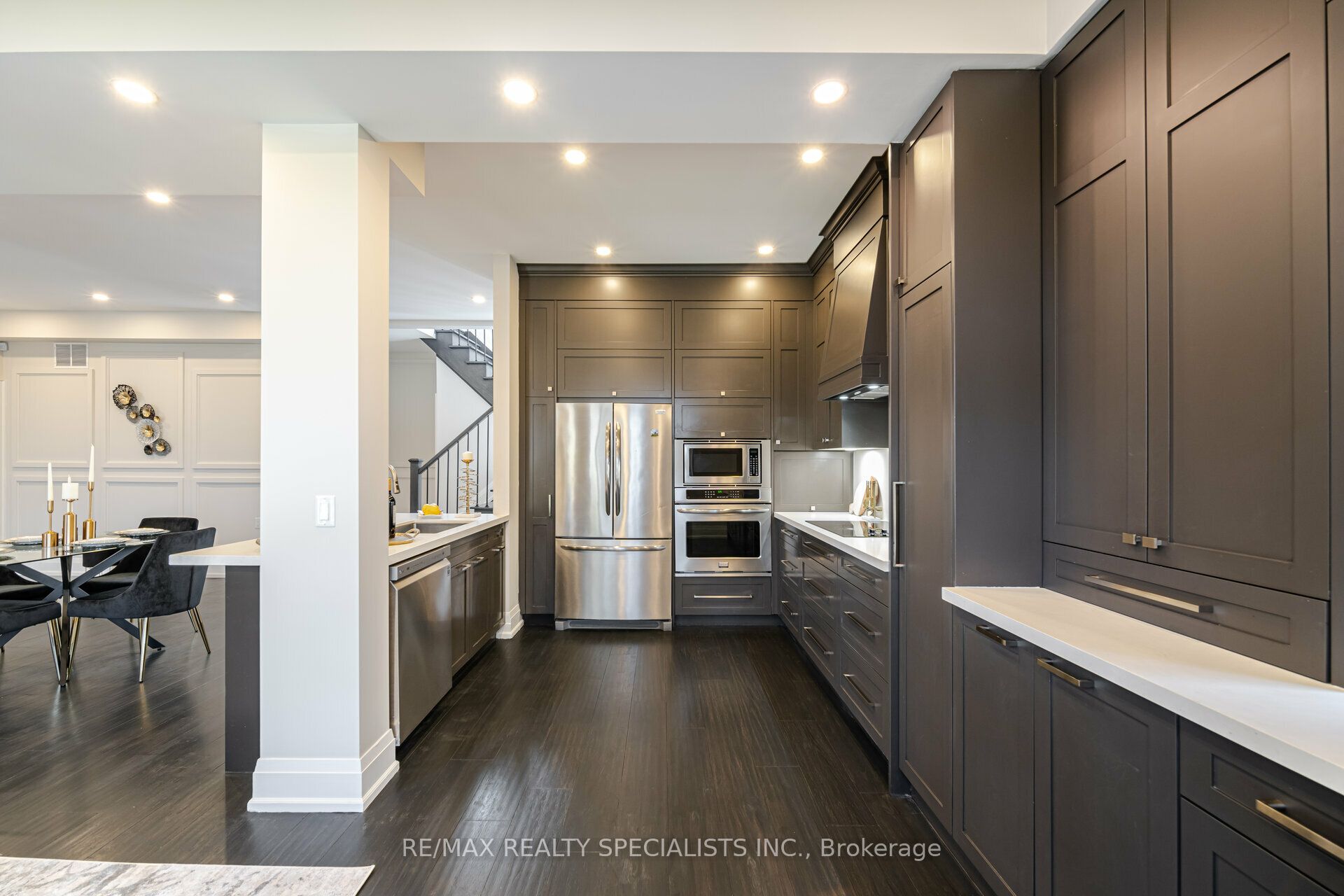 427 Pinegrove Road Property Photo 11