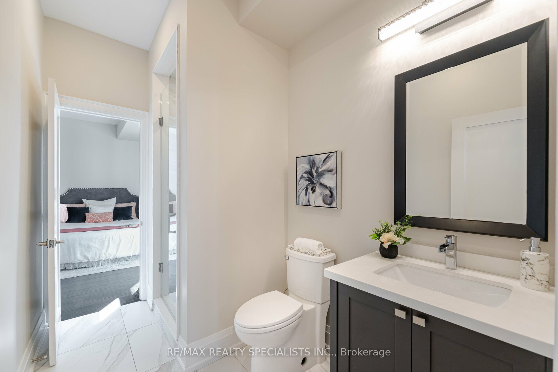 427 Pinegrove Road Property Photo 17