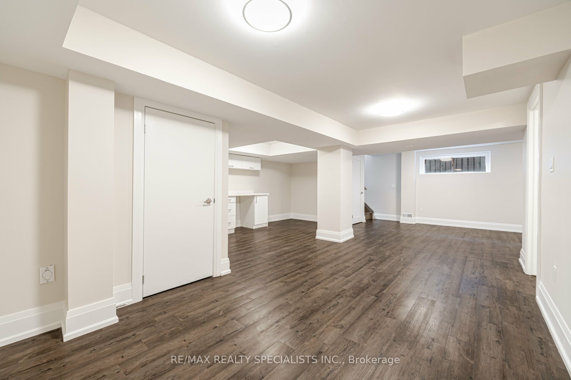 427 Pinegrove Road Property Photo 28