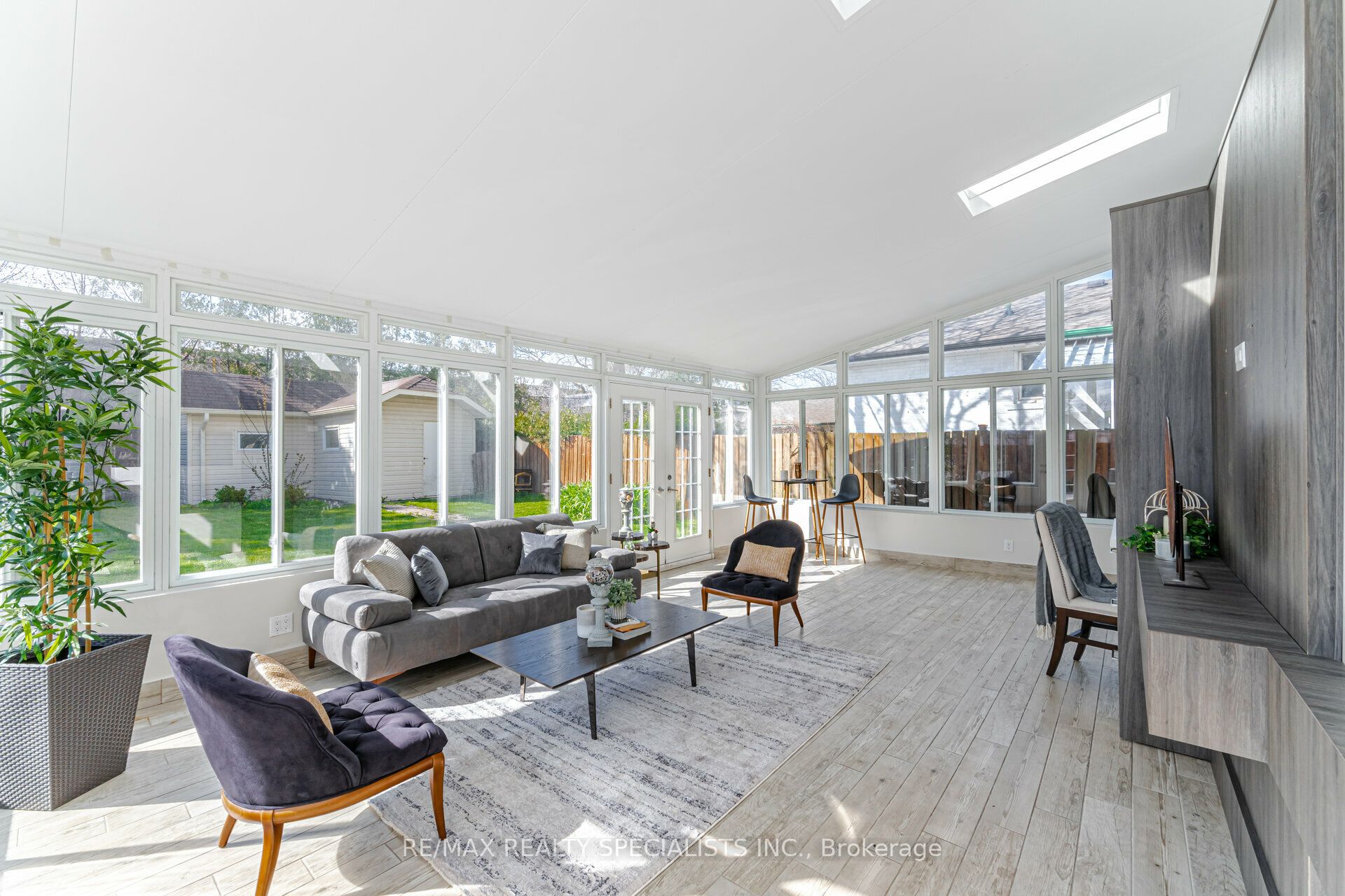 427 Pinegrove Road Property Photo 34