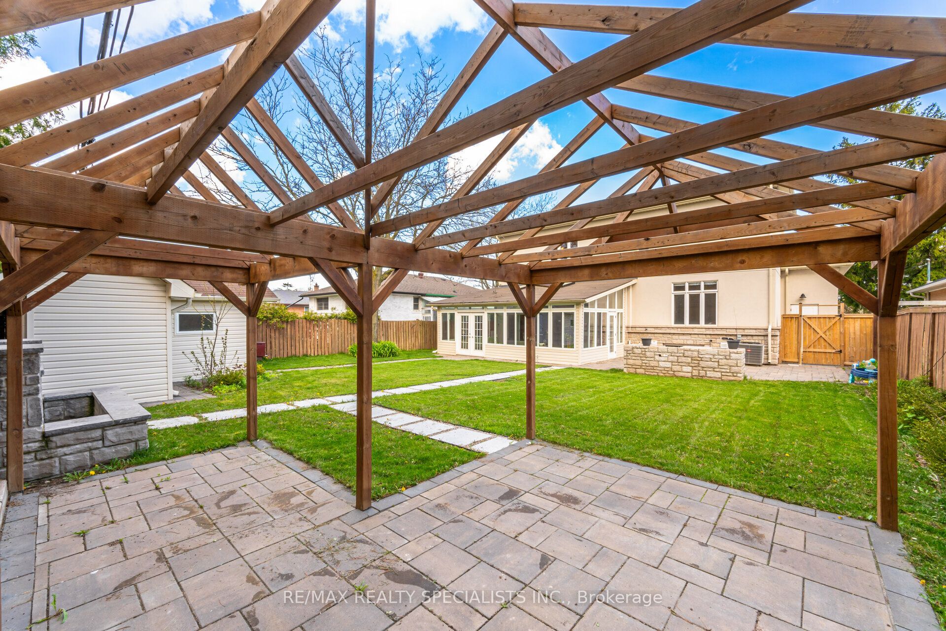 427 Pinegrove Road Property Photo 39