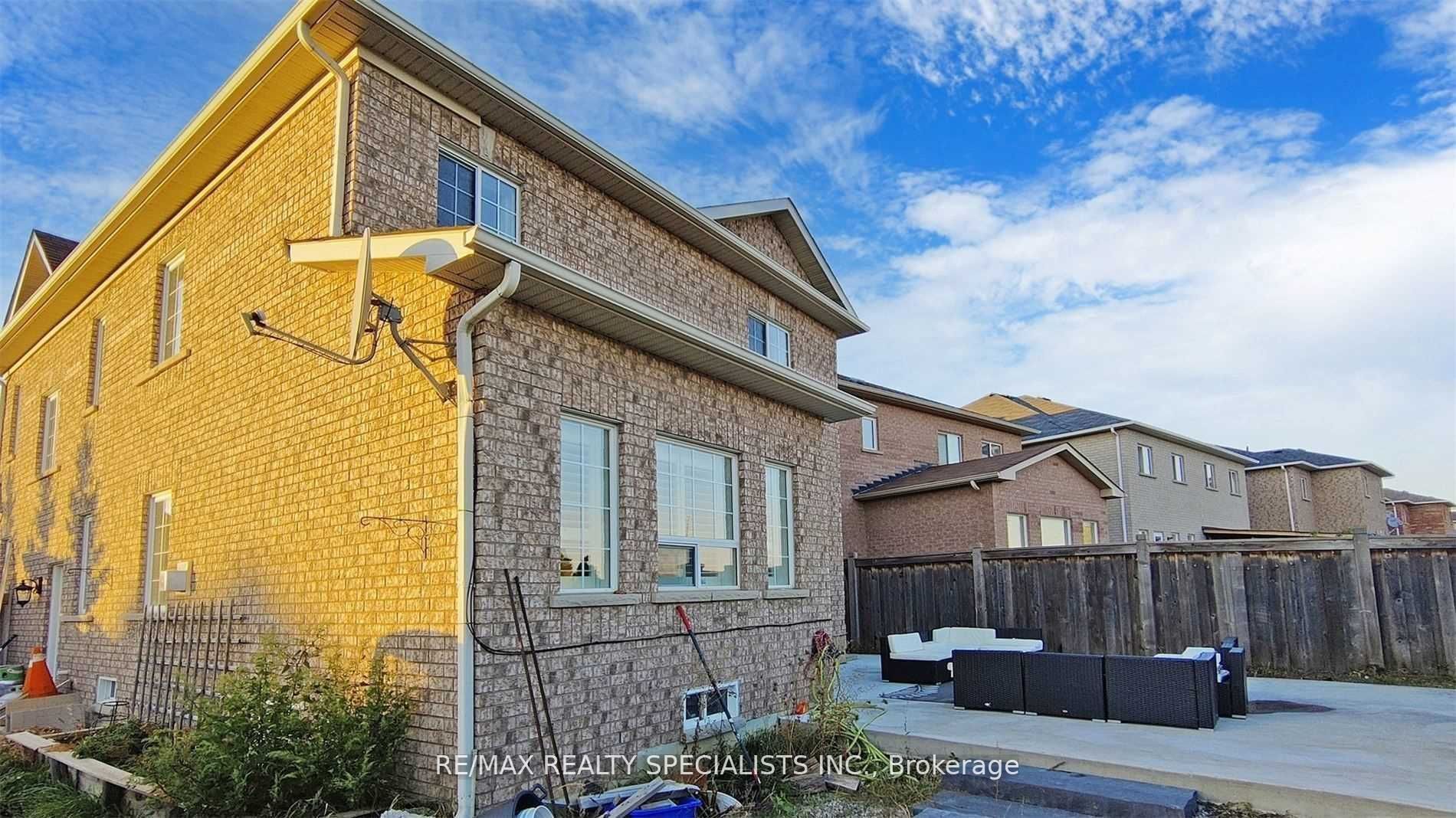 92 Kettlewell Crescent Property Photo 36