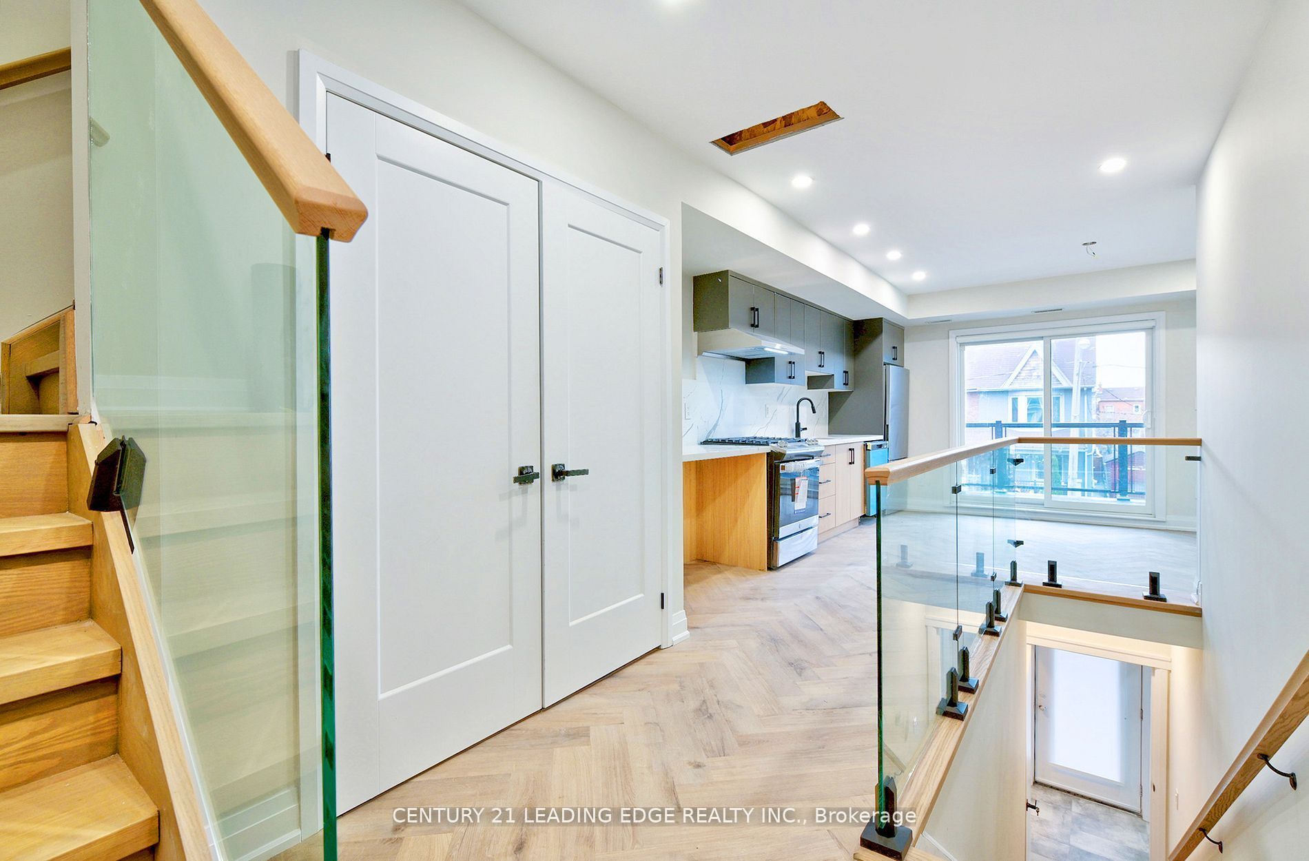 53 Boon Avenue Unit #2 Property Photo 1