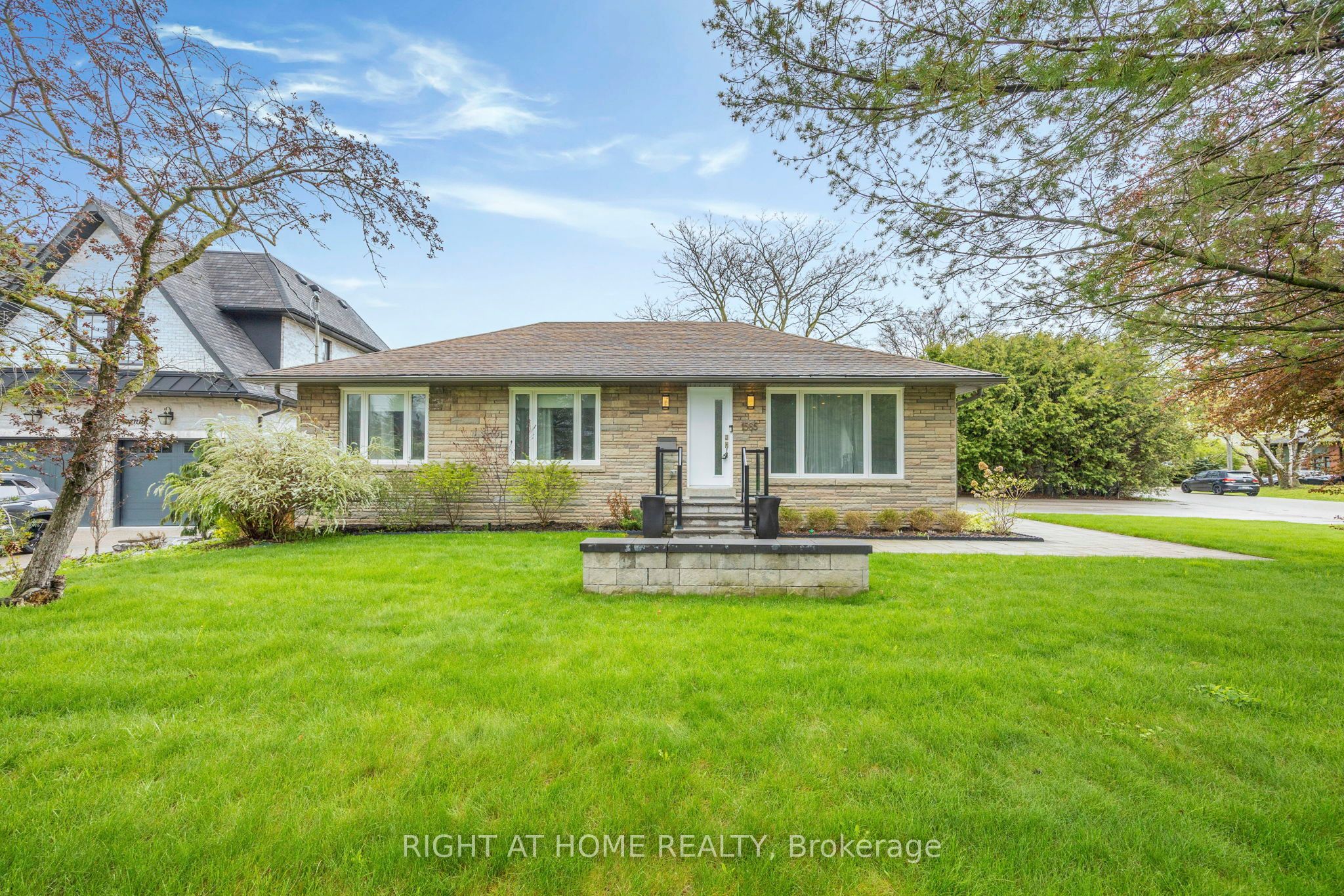 1565 Kipper Avenue Property Photo 1