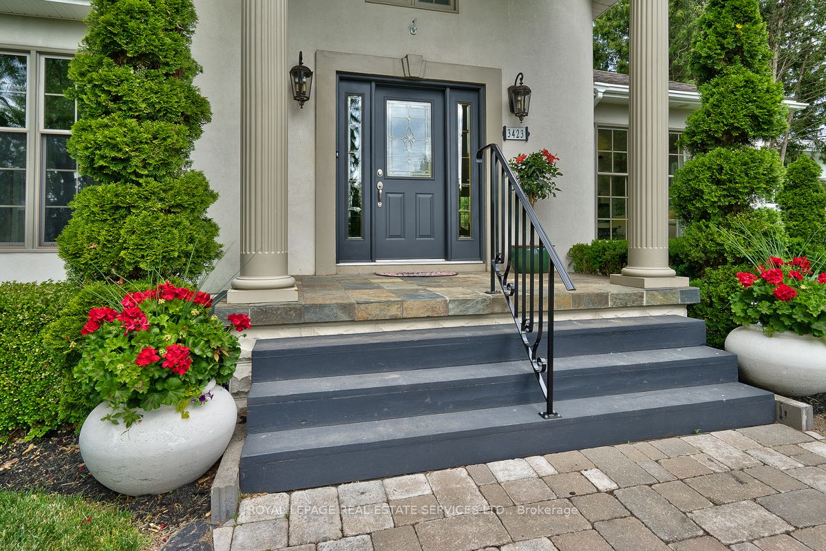 3423 Lakeshore Road Property Photo 7