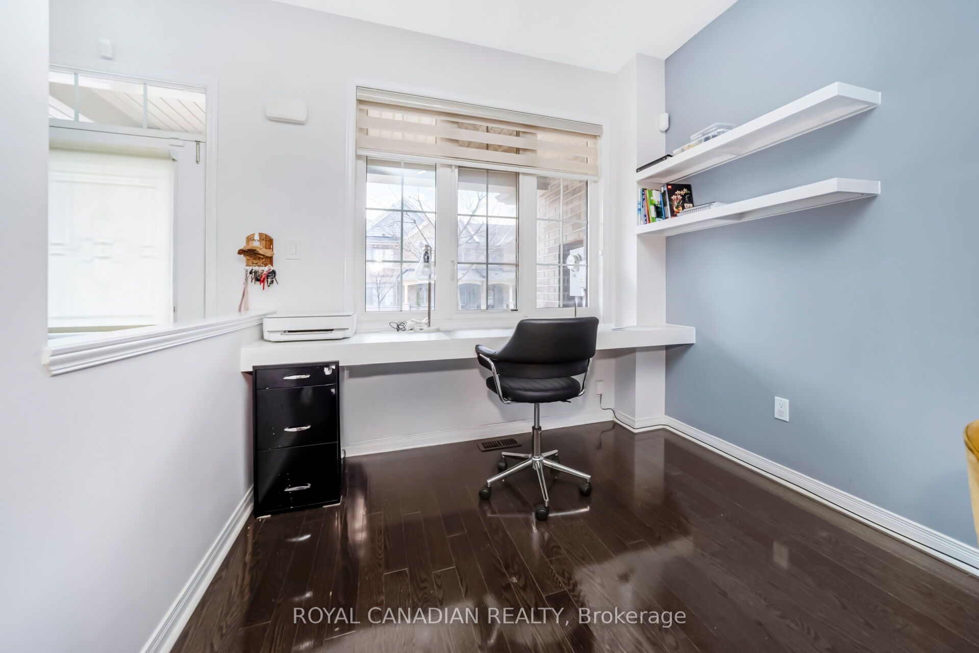10 Yellowknife Road Property Photo 6