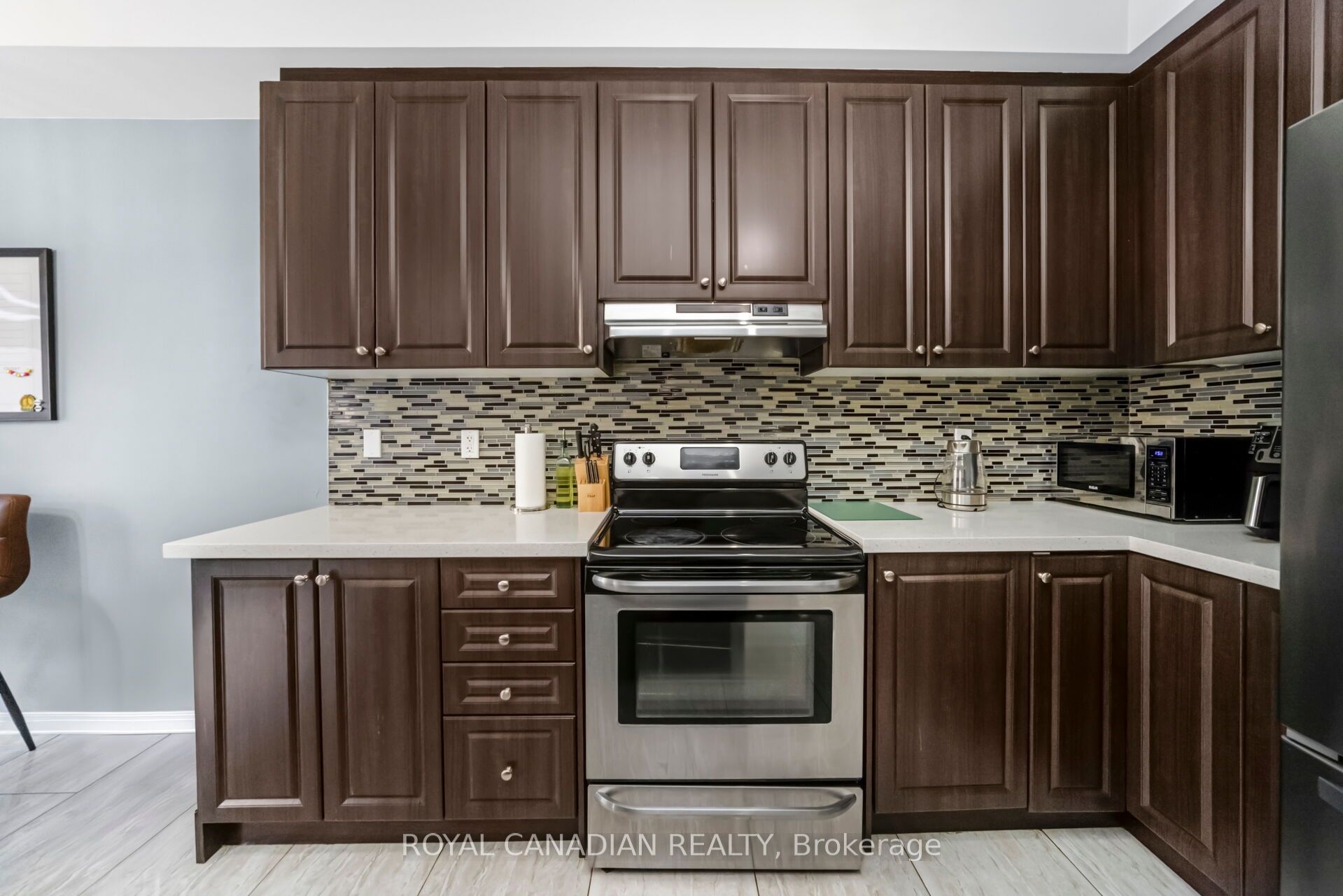 10 Yellowknife Road Property Photo 9