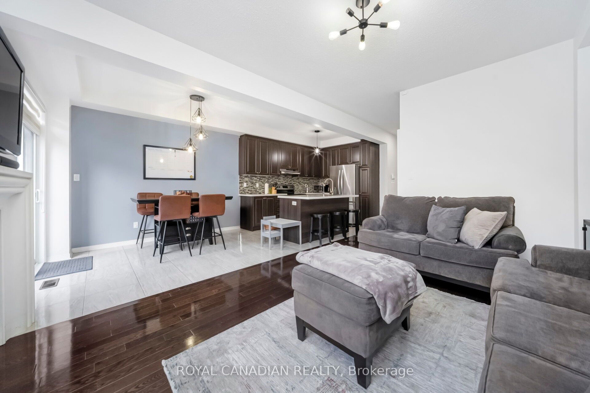 10 Yellowknife Road Property Photo 17