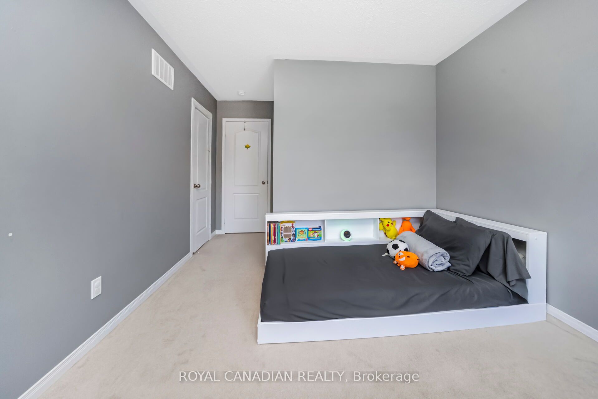 10 Yellowknife Road Property Photo 25