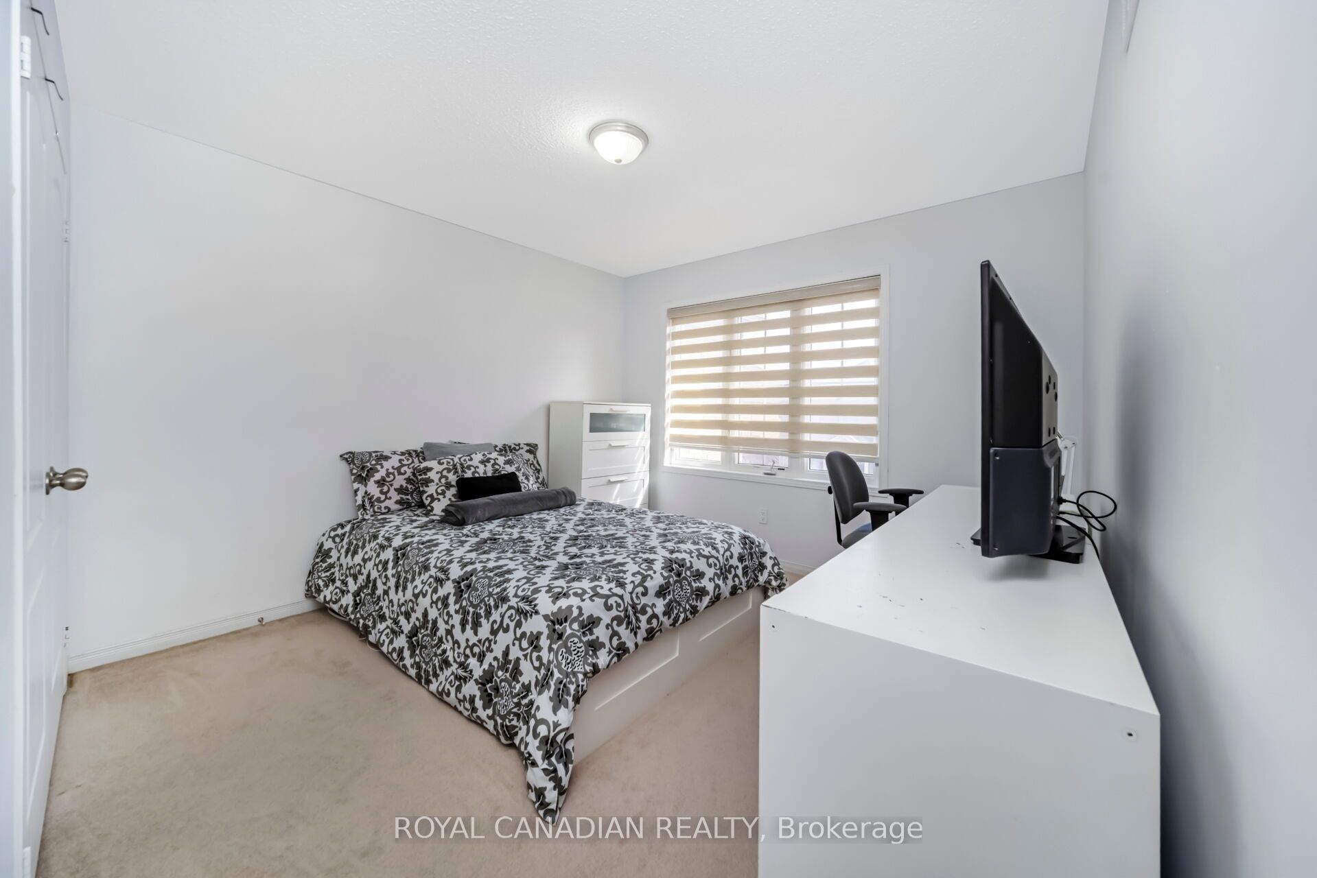 10 Yellowknife Road Property Photo 27