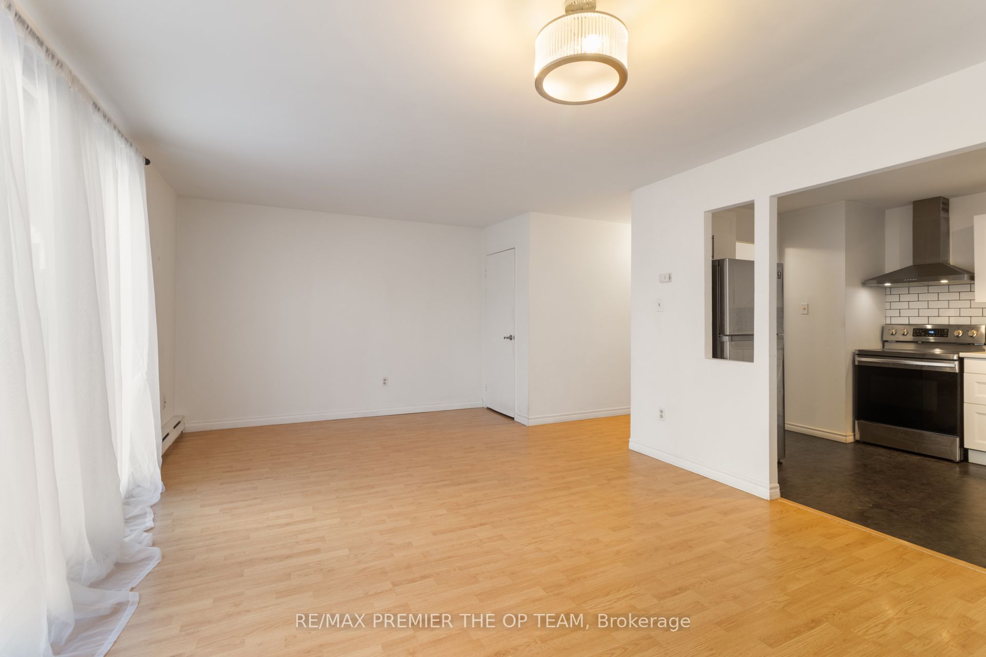 1016 Falgarwood Drive 37 Property Photo 13