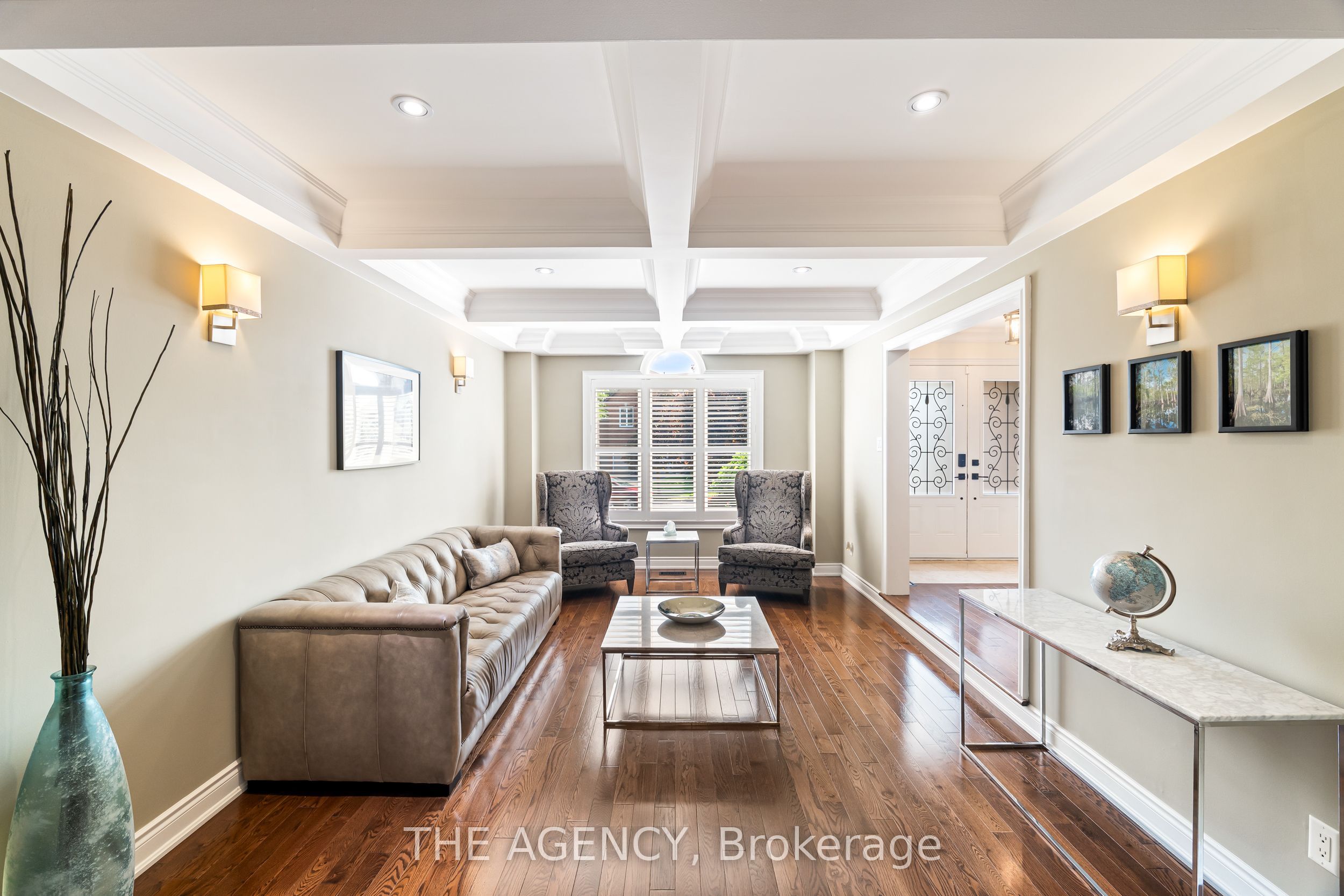 7 Stonegate Drive Property Photo 4