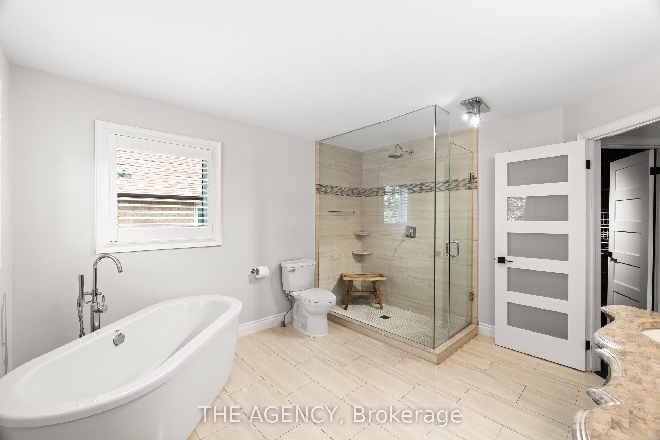 7 Stonegate Drive Property Photo 17