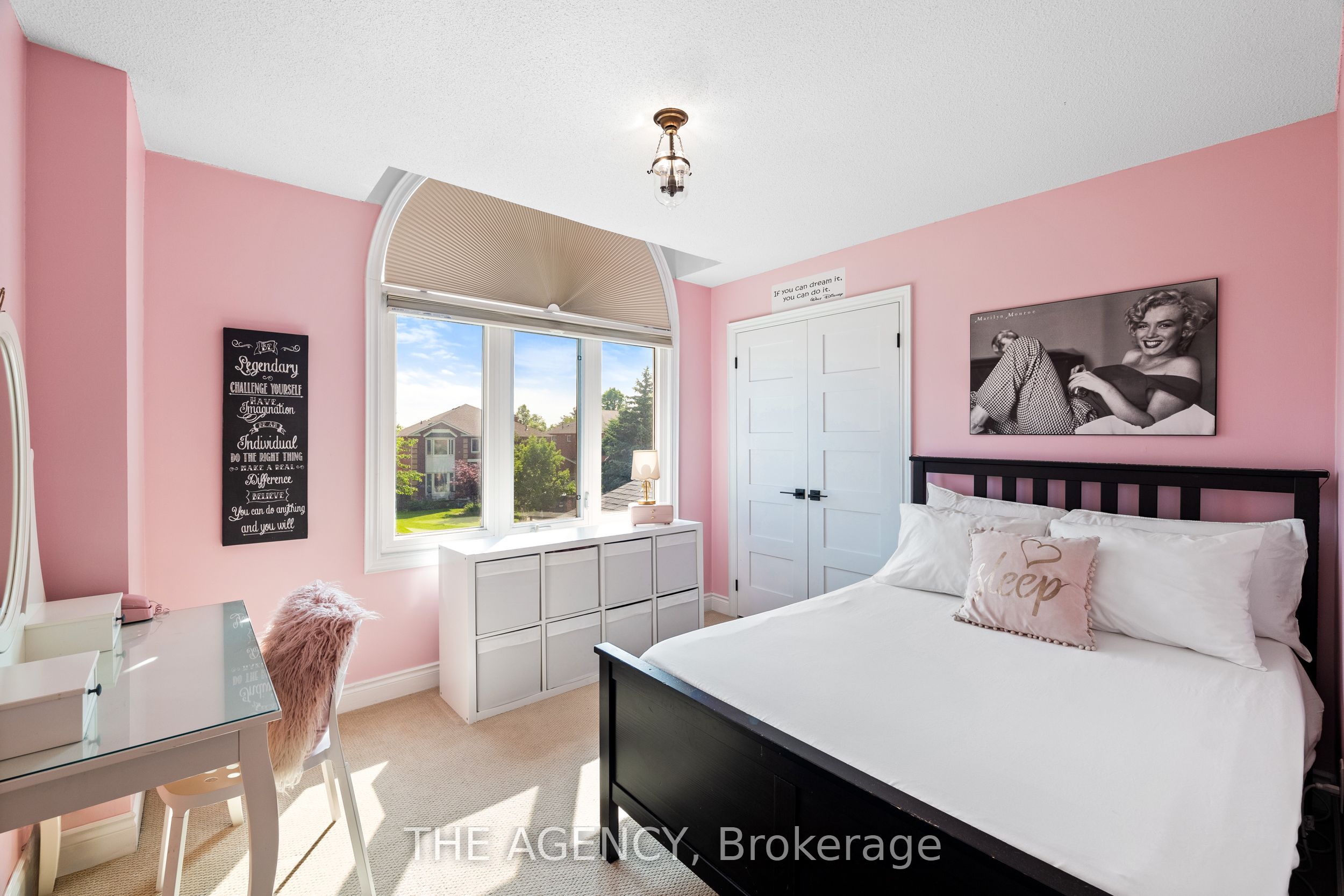 7 Stonegate Drive Property Photo 23
