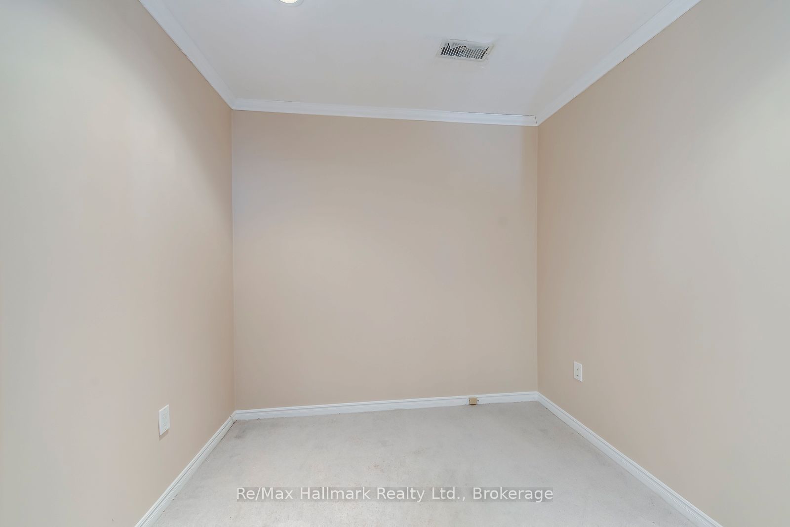494 Chartwell Road Property Photo 27