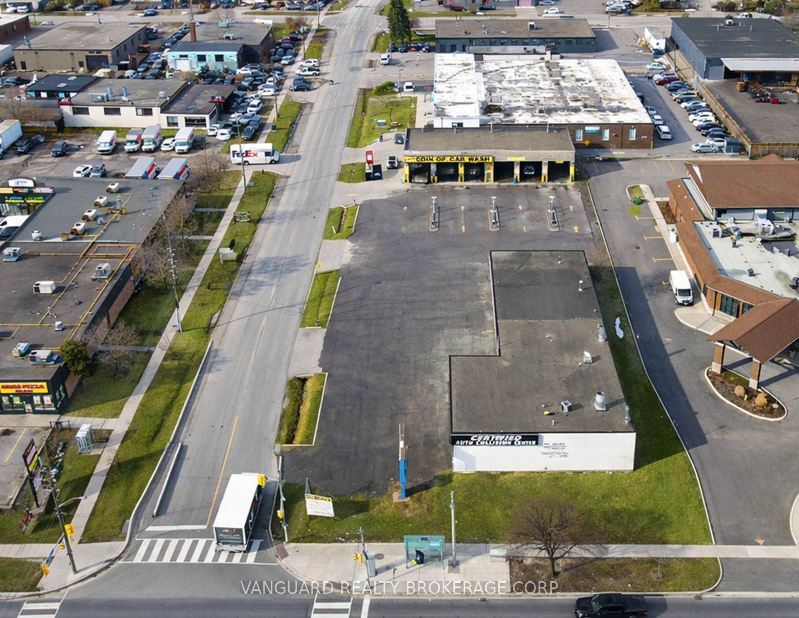2146 Kipling Avenue Building A Property Photo 1
