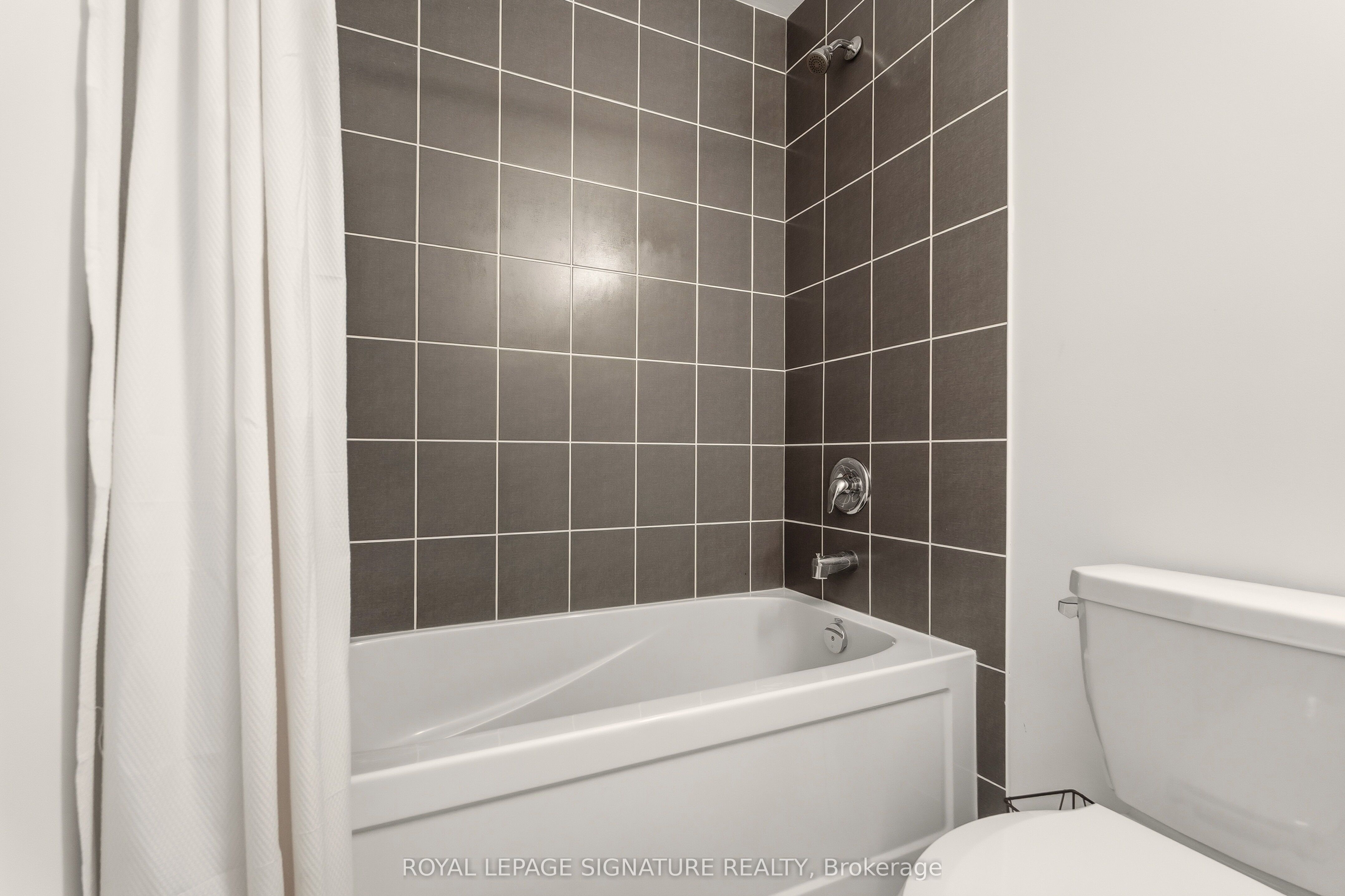 1062 Douglas Mccurdy Common 227 Property Photo 22