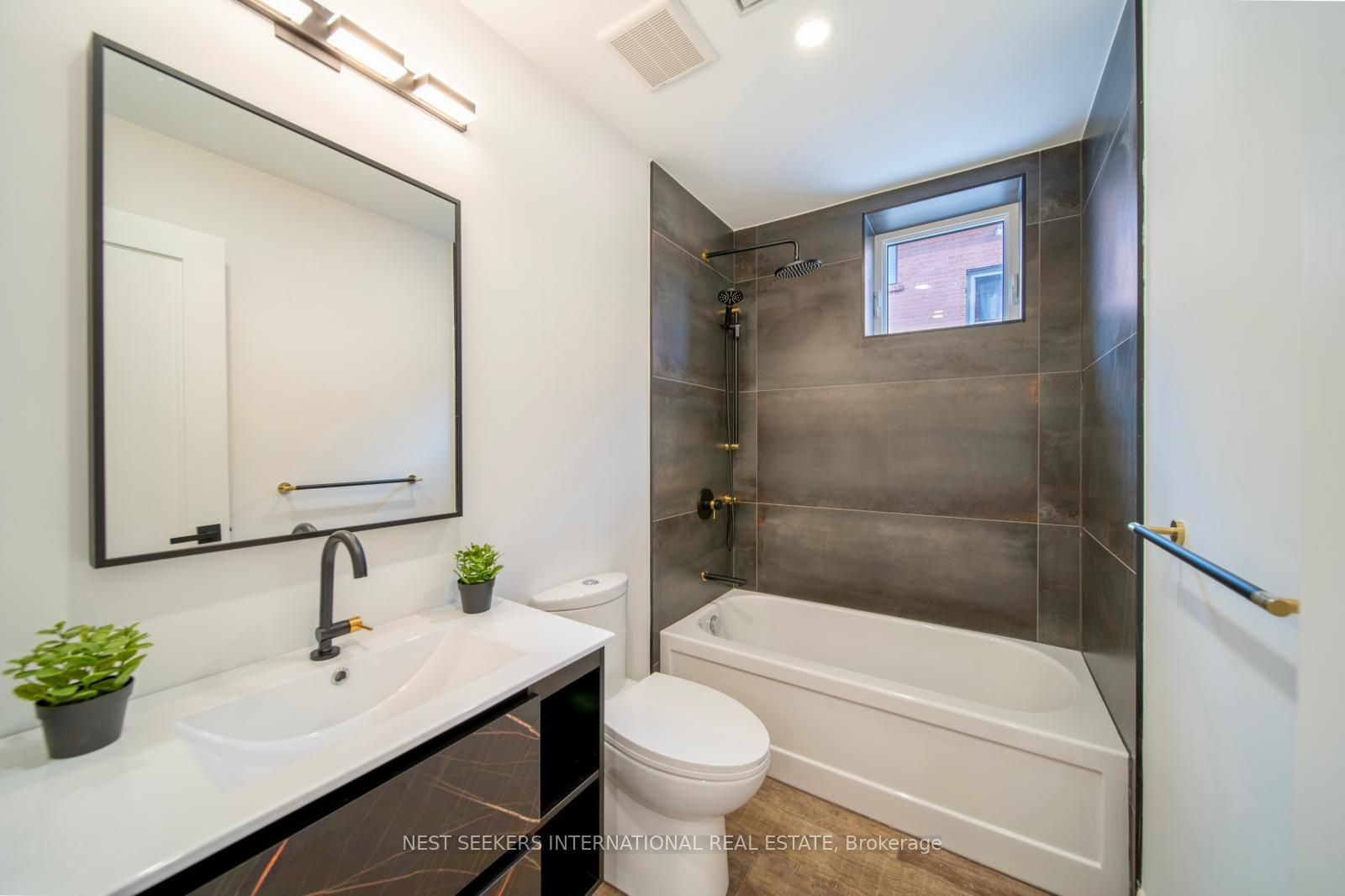 1088 Orchard Road Property Photo 33
