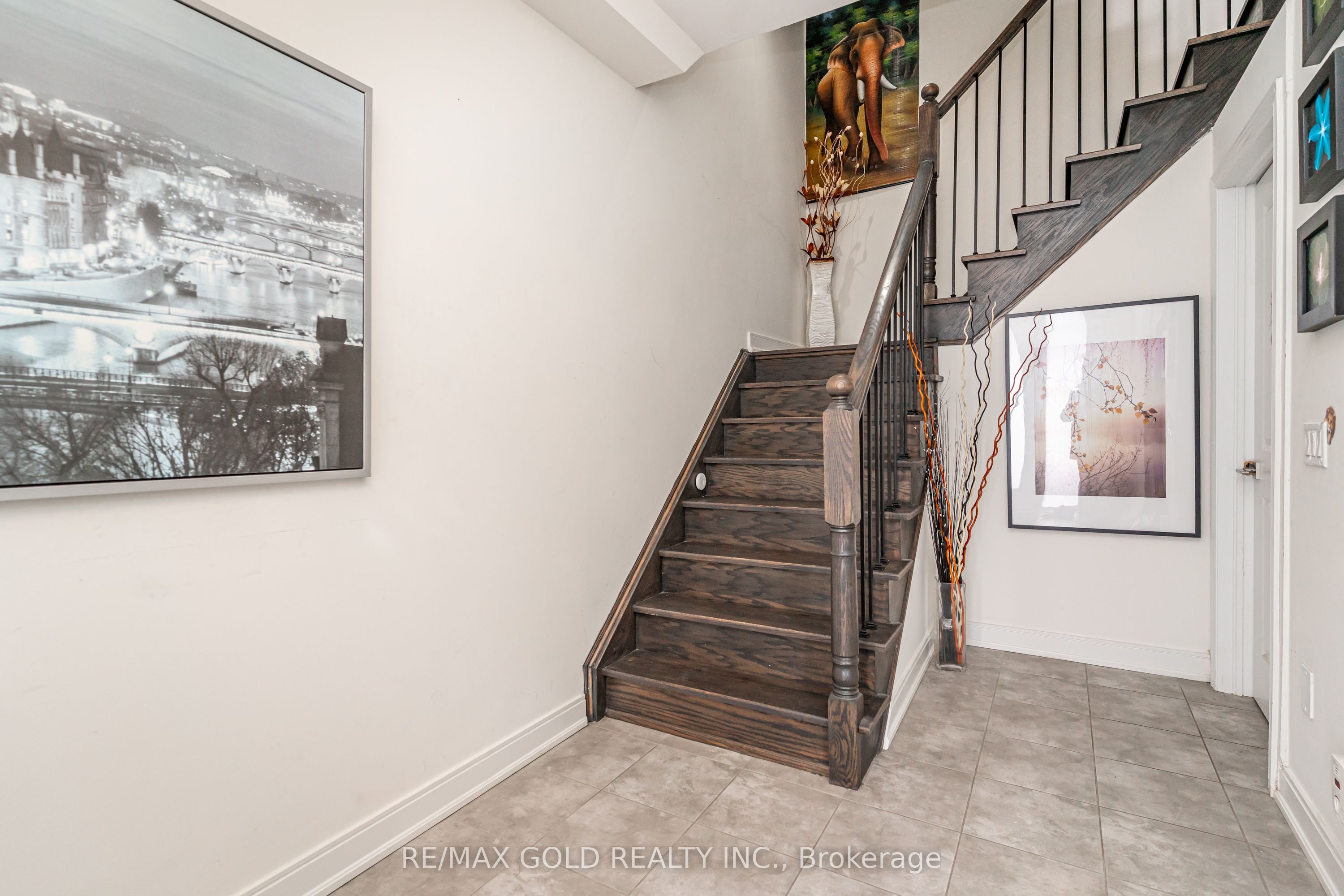 341 Veterans Drive Property Photo 12