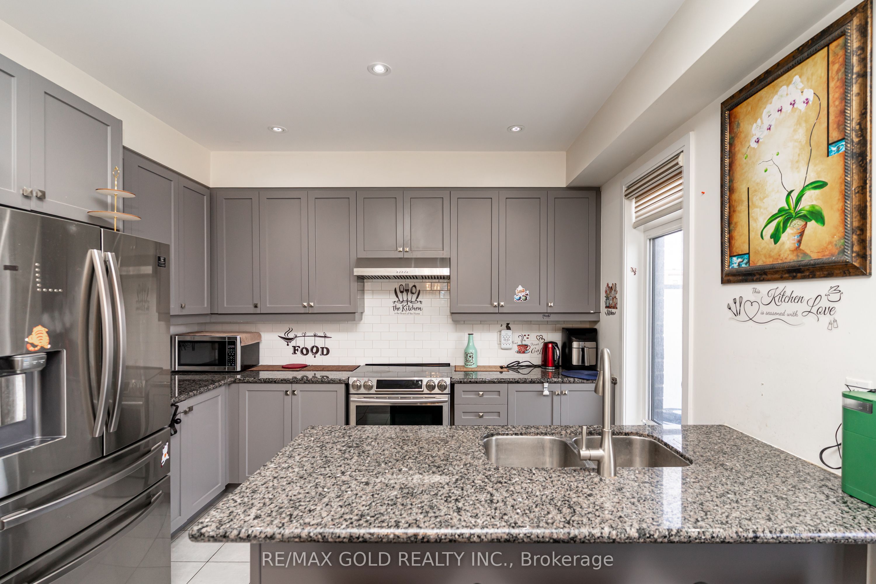 341 Veterans Drive Property Photo 20