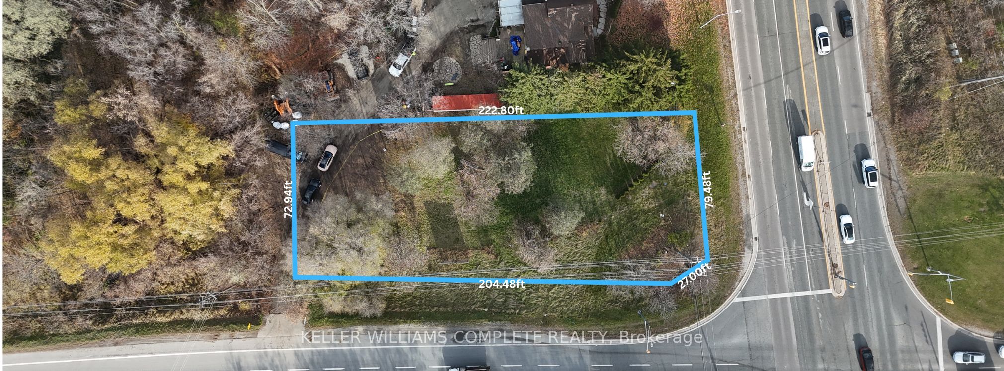 3007 Dundas Street Property Photo 1