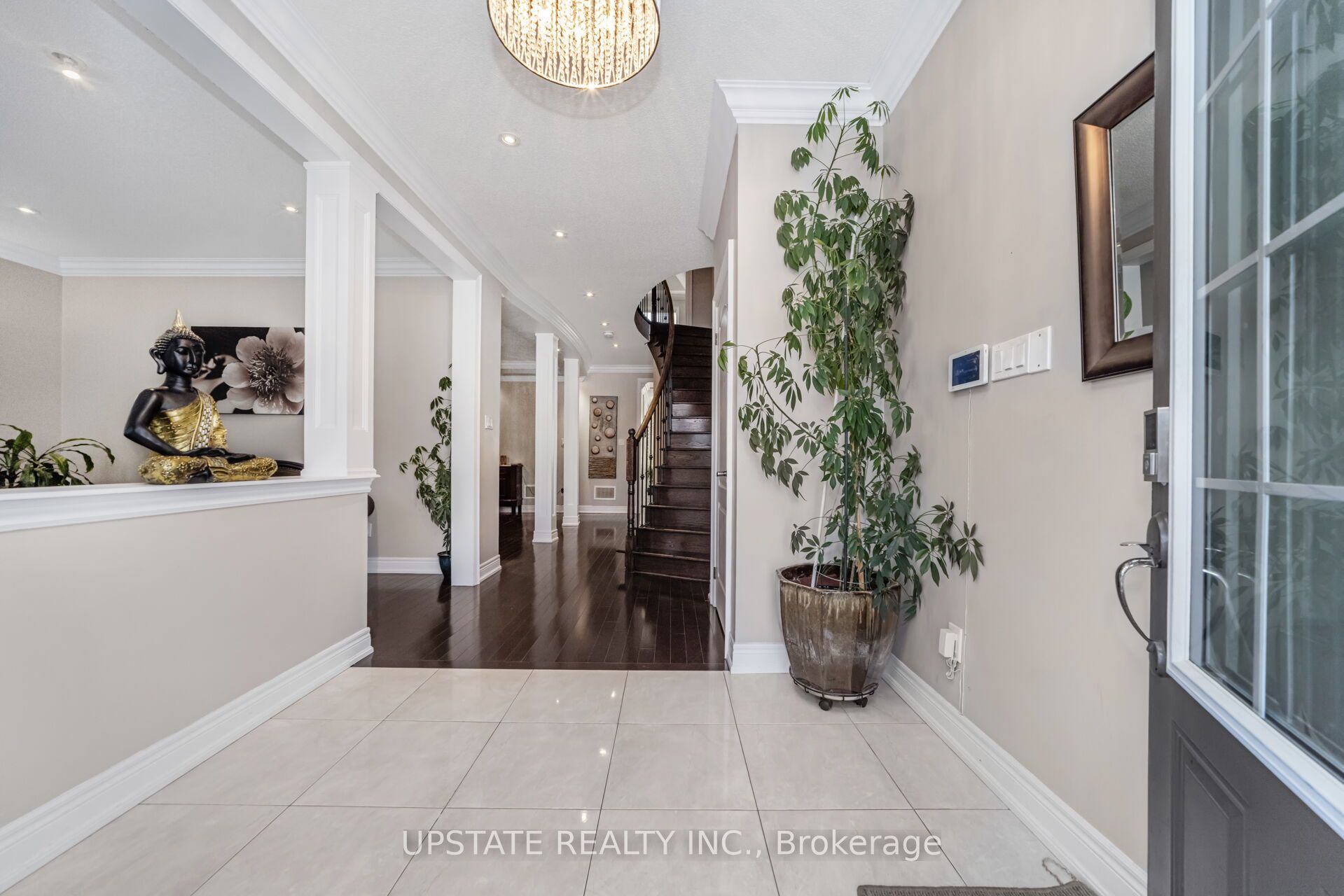 12 Haywood Drive Property Photo 3