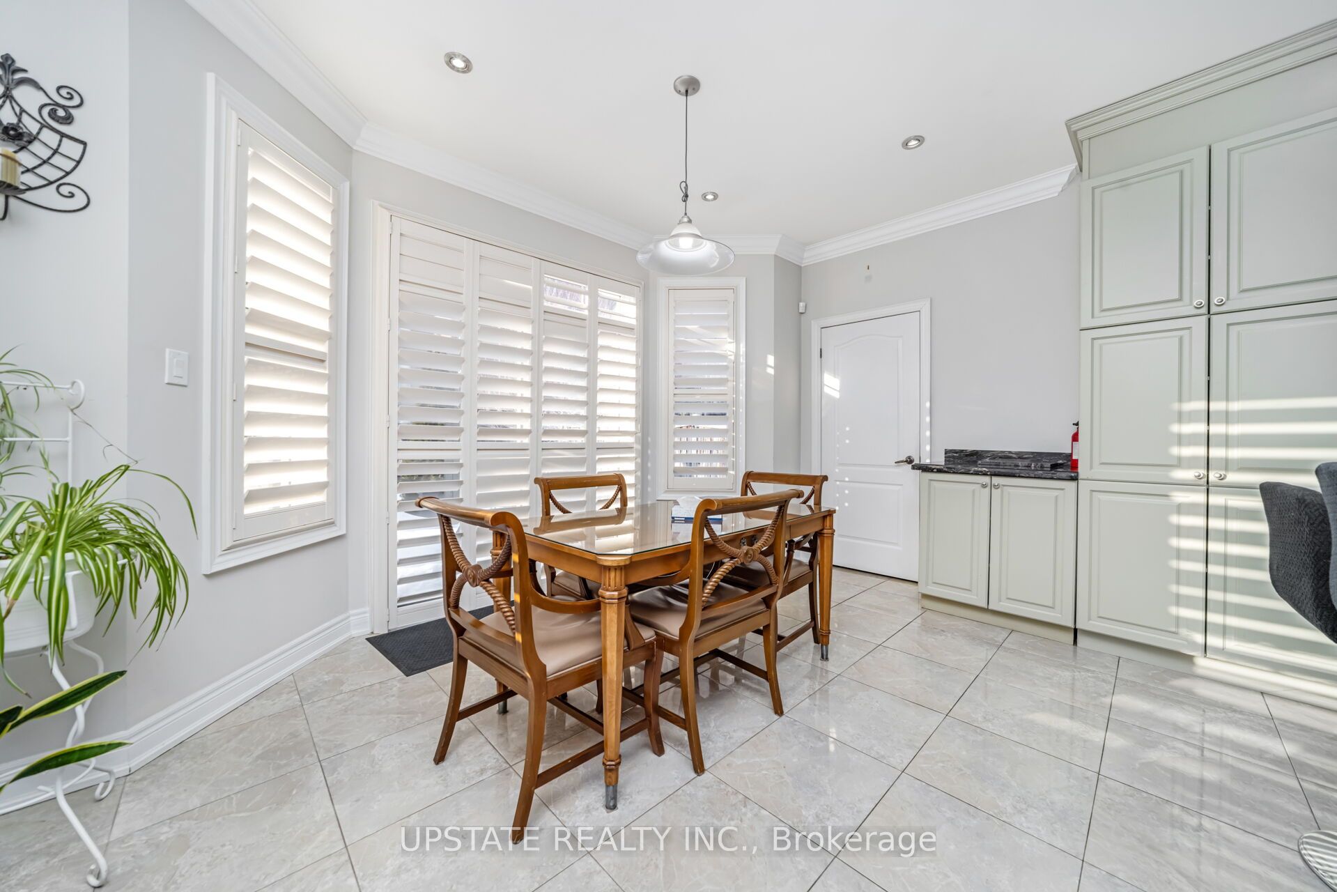 12 Haywood Drive Property Photo 11