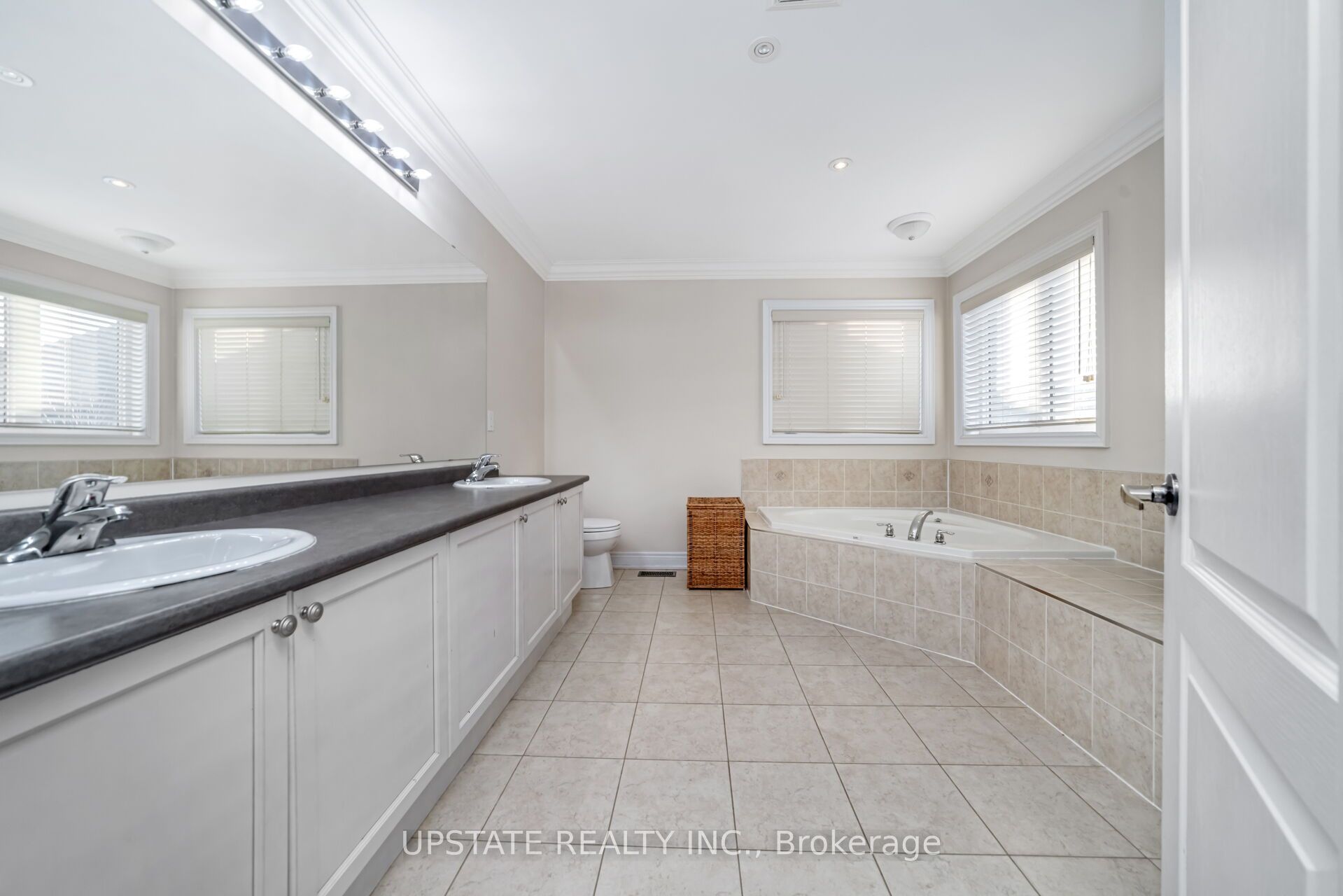 12 Haywood Drive Property Photo 20