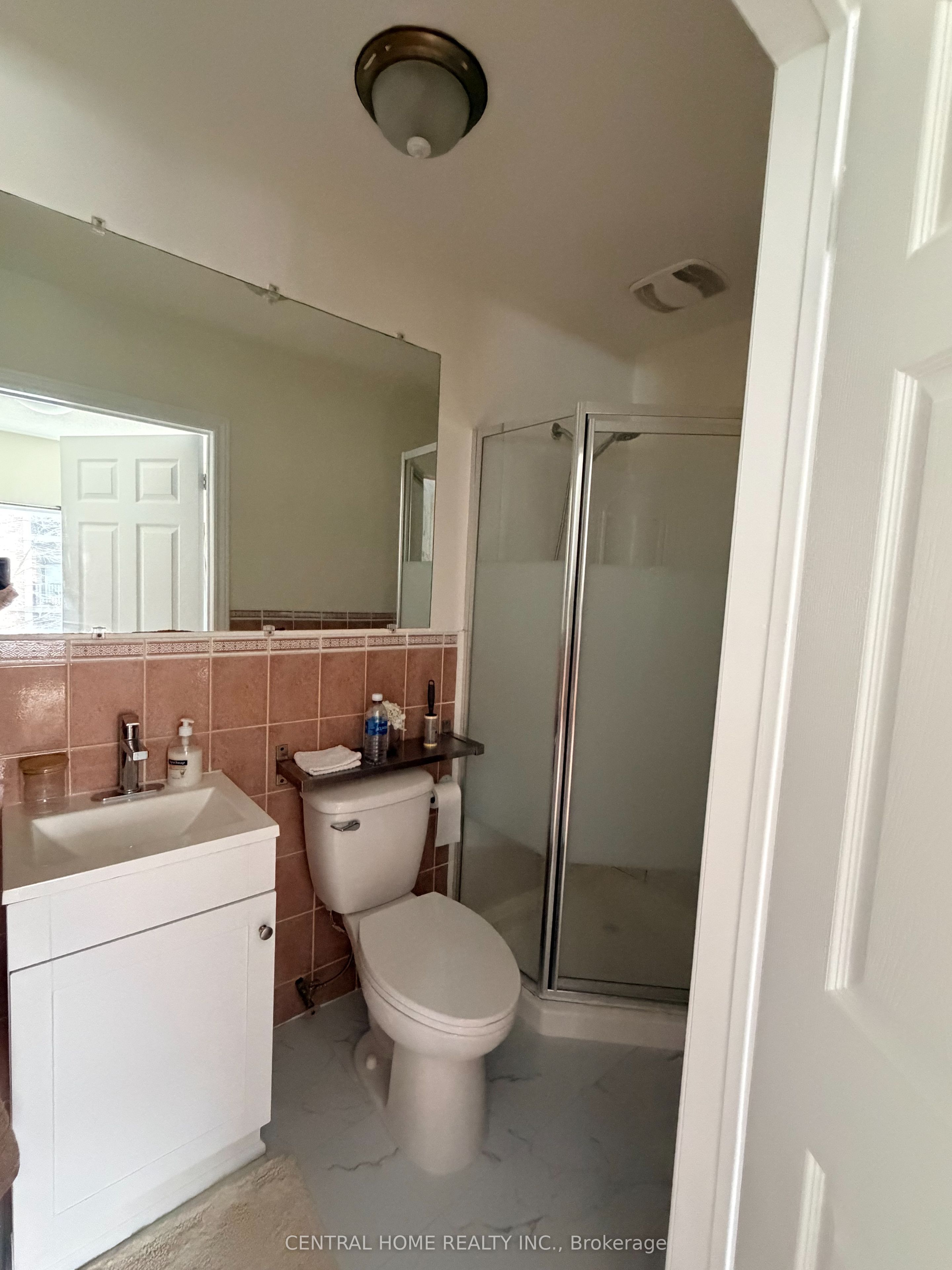414 Plains Road E Property Photo 11