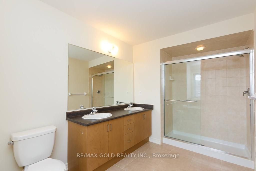 137 Inspire Boulevard Property Photo 12