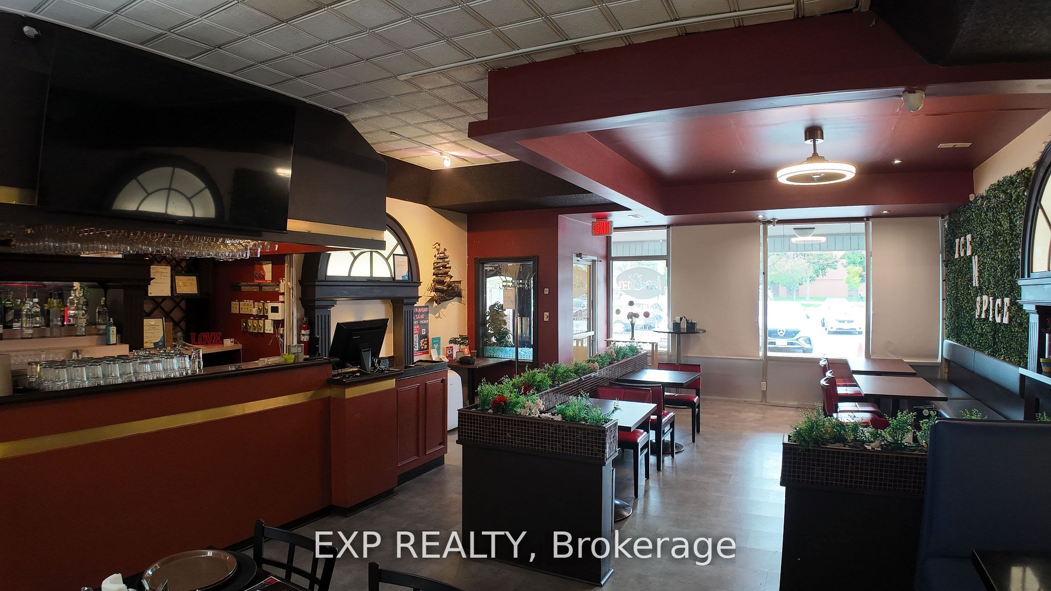 380 Lakeshore Road Property Photo 5