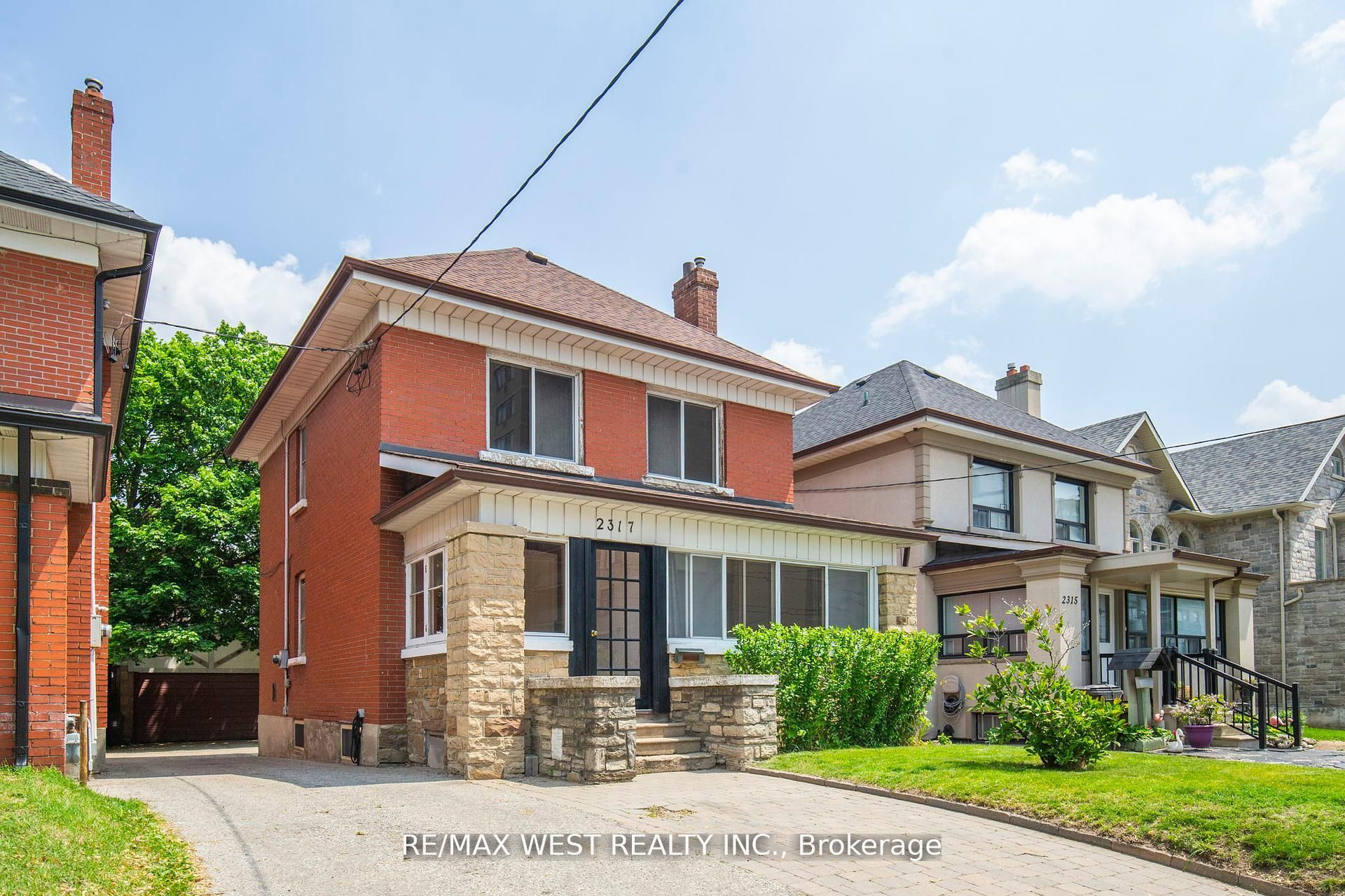 2317 Weston Road Property Photo 1
