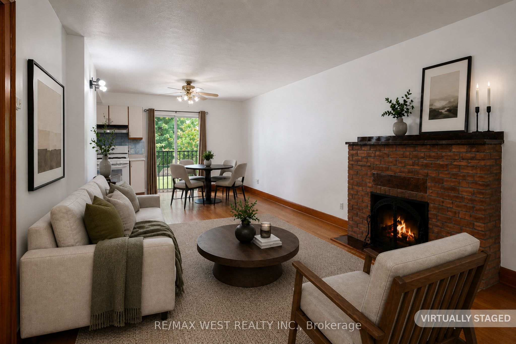 2317 Weston Road Property Photo 6