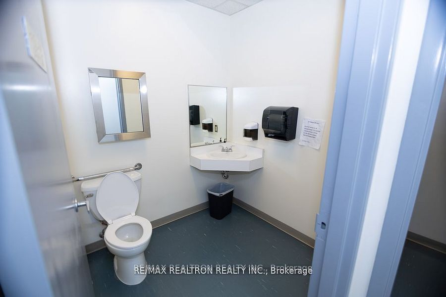 5920 Atlantic Drive Property Photo 15