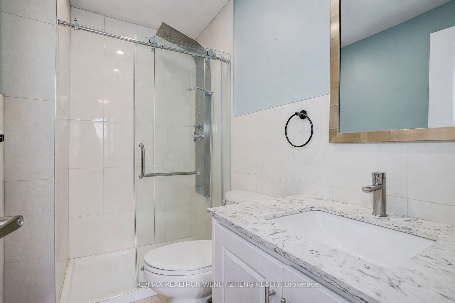 1015 Weston Road Property Photo 18