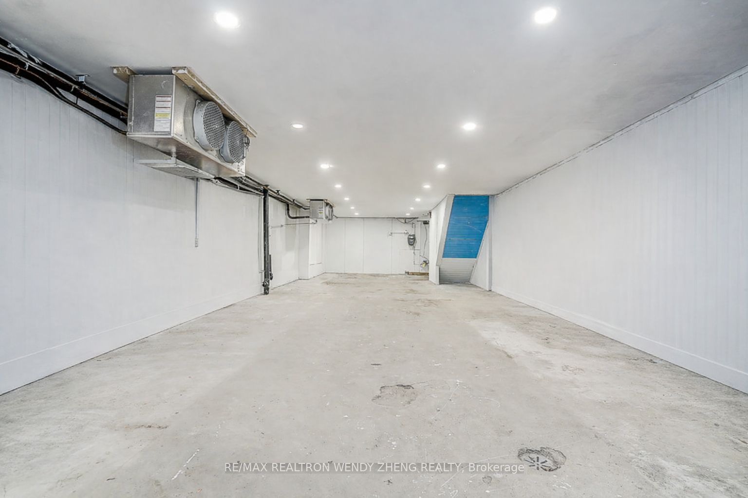 1015 Weston Road Property Photo 27