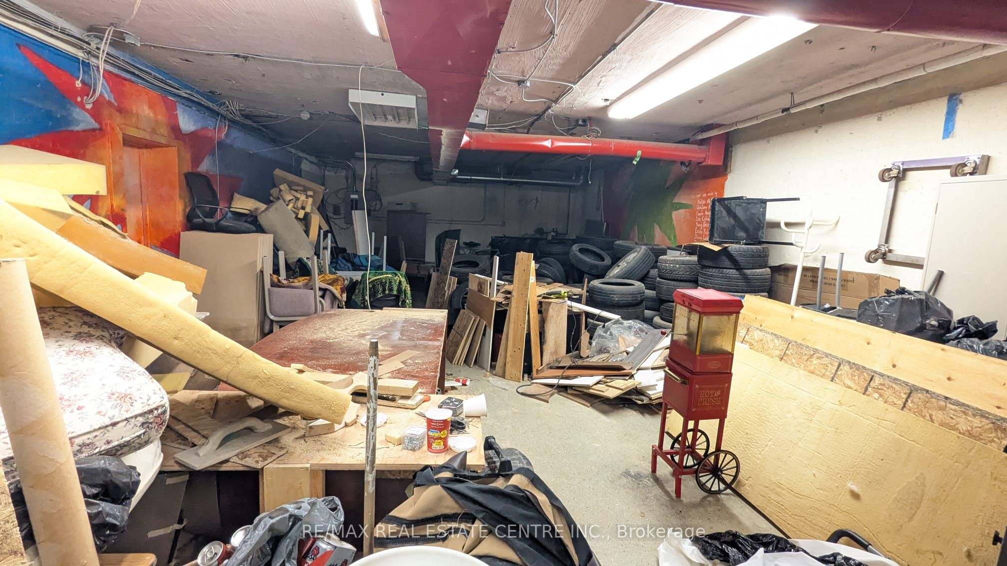 19 John Street Property Photo 9
