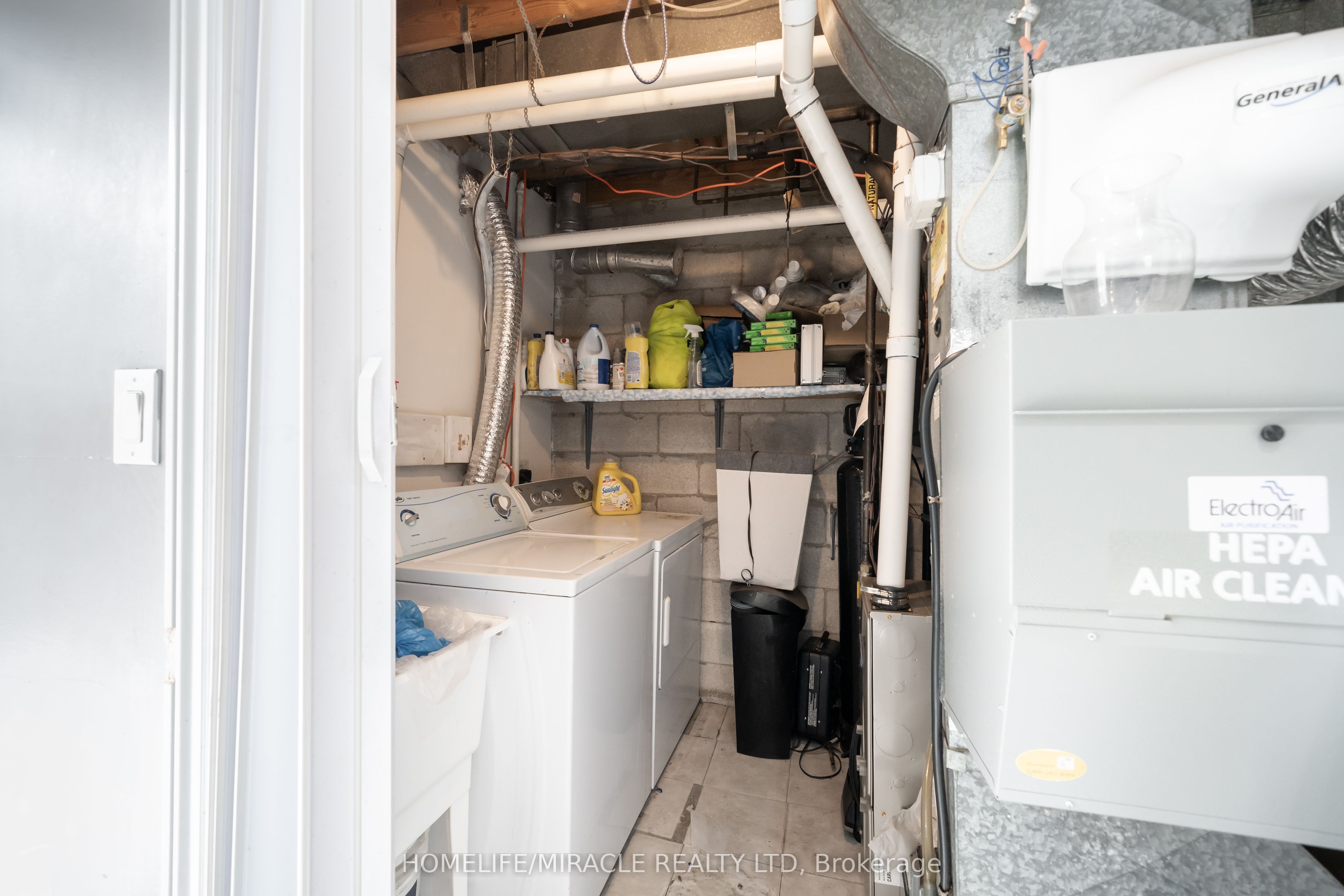 150 Enderby Crescent 150 Property Photo 16