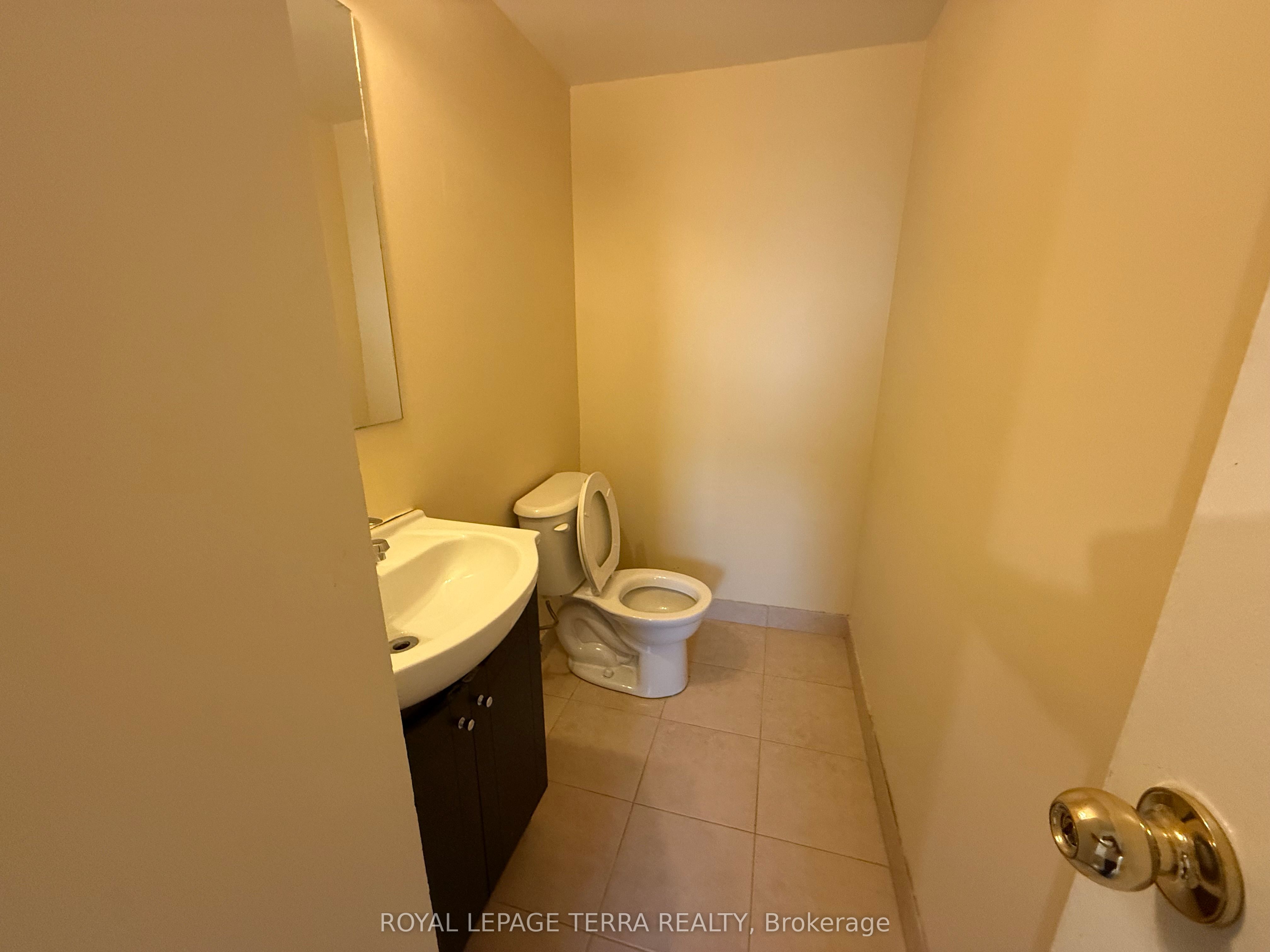 1615 Bloor Street E 305 Property Photo 7