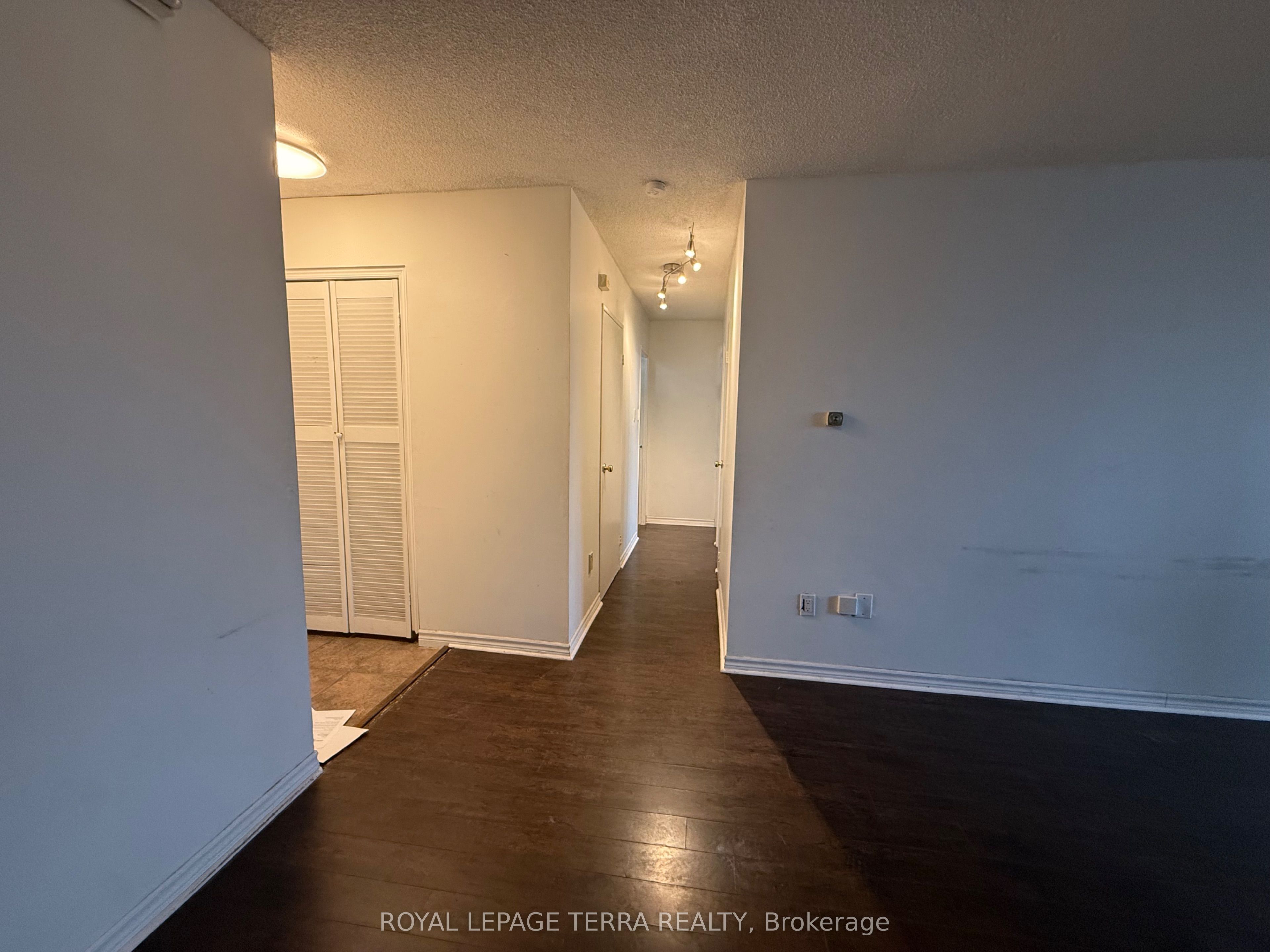 1615 Bloor Street E 305 Property Photo 11