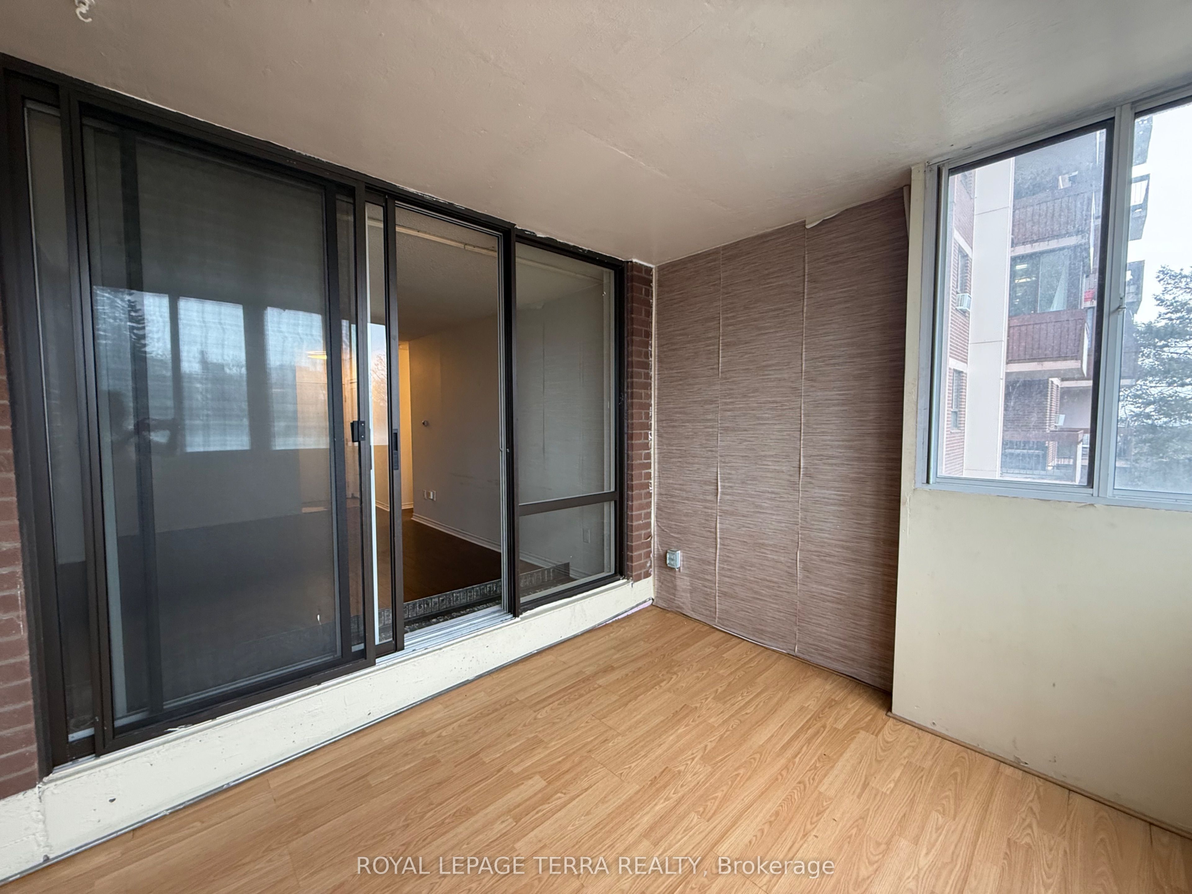 1615 Bloor Street E 305 Property Photo 16