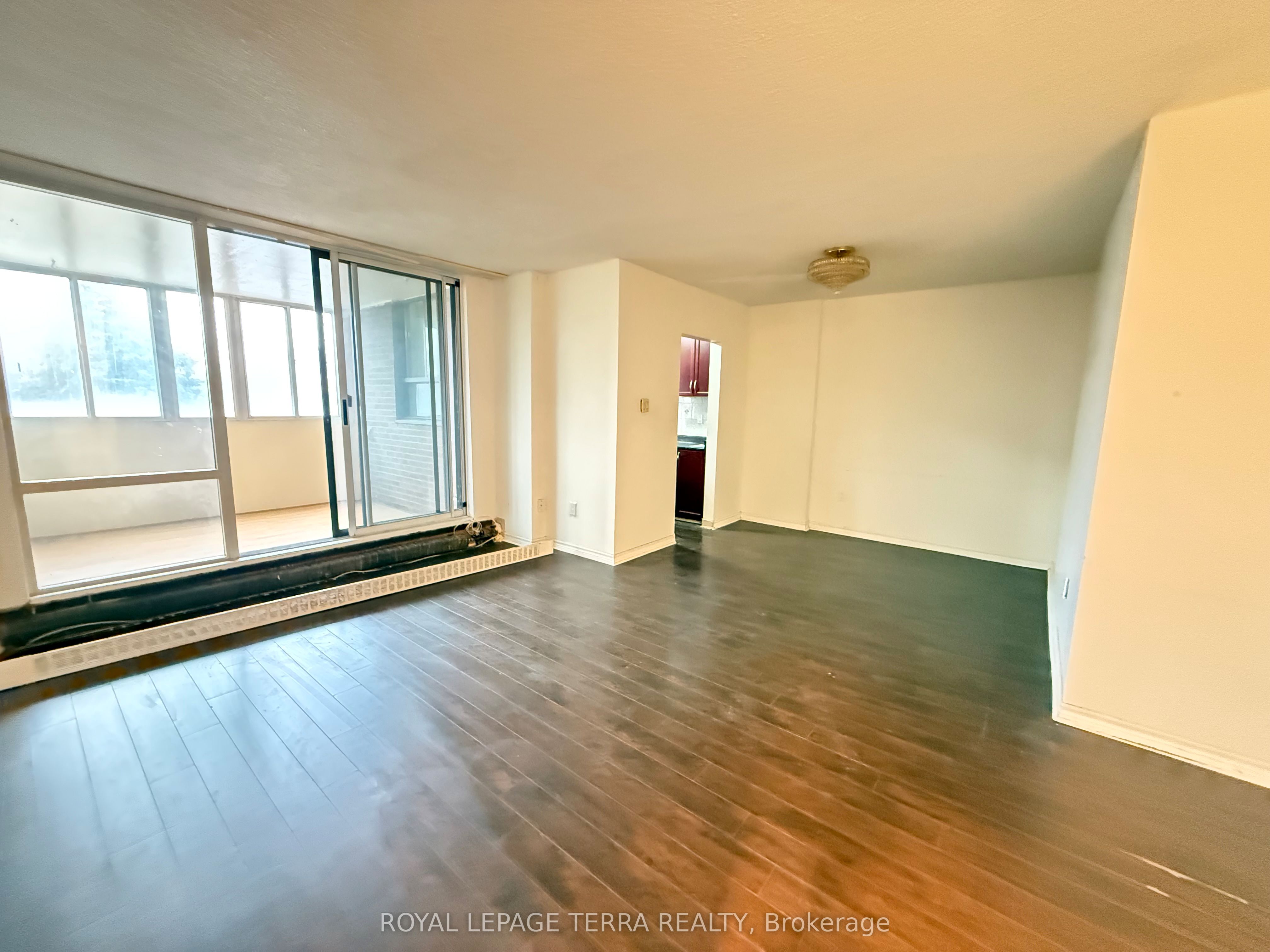 1615 Bloor Street E 305 Property Photo 19