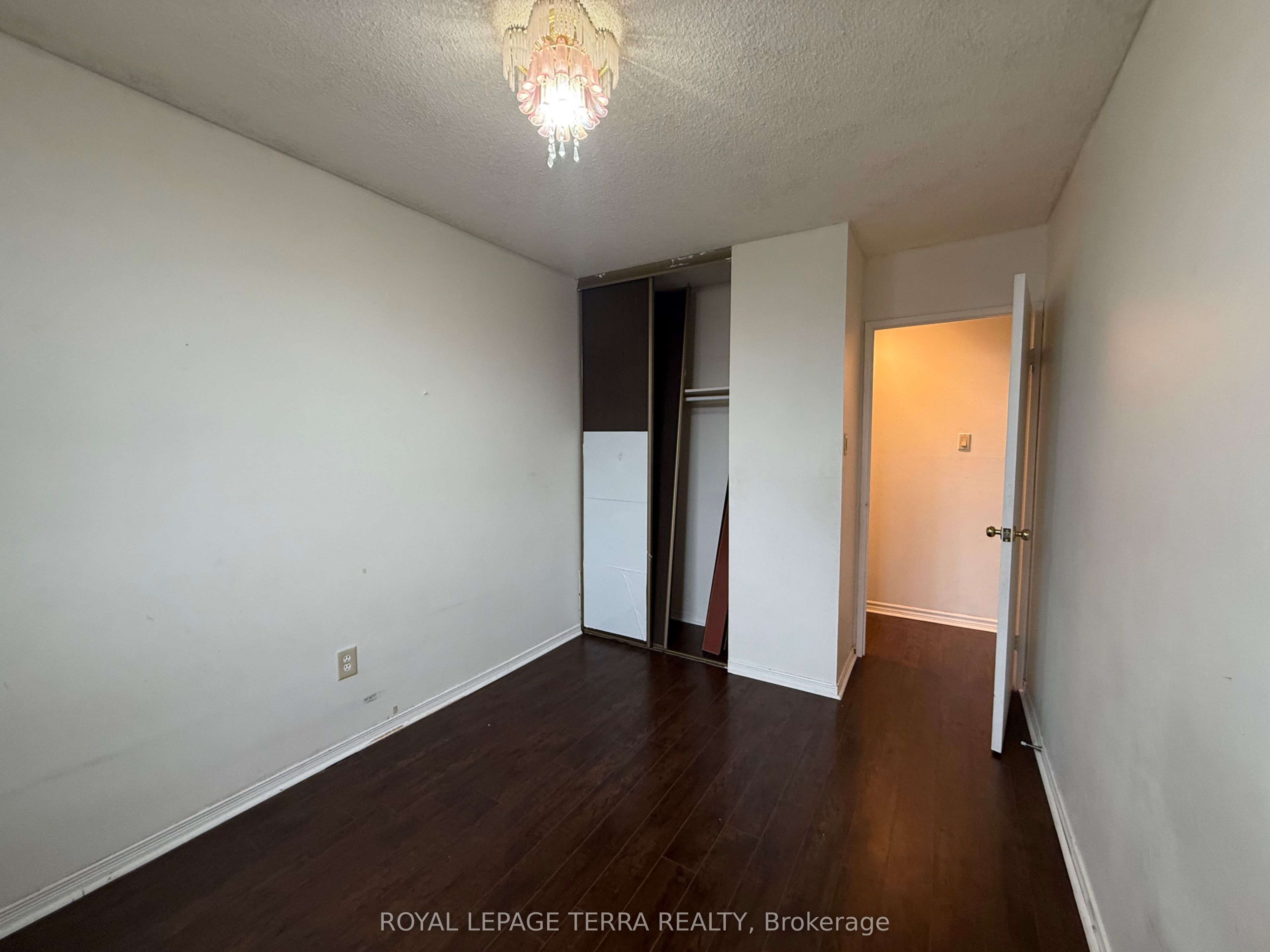 1615 Bloor Street E 305 Property Photo 20