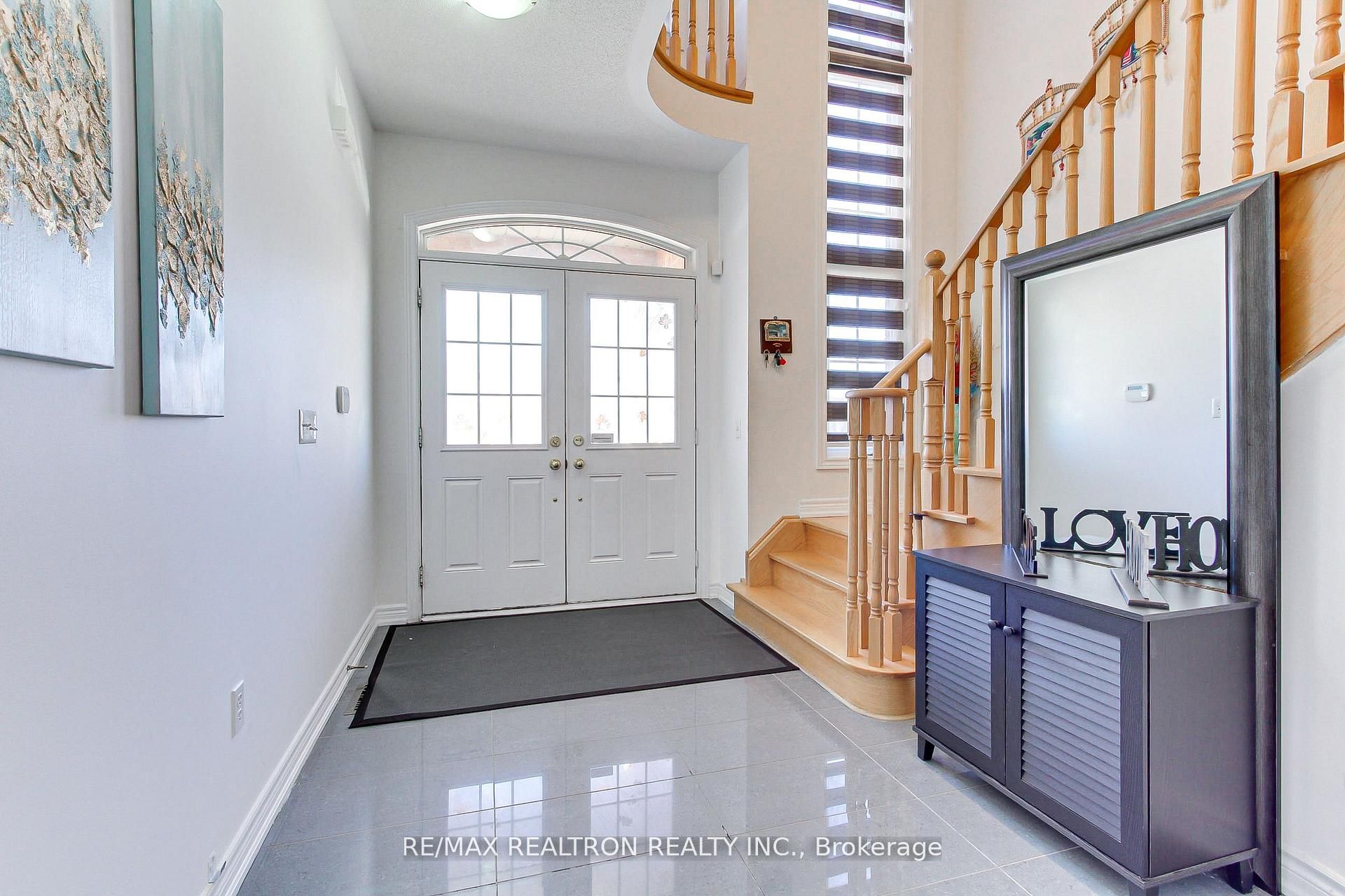 79 Apple Valley Way Property Photo 5
