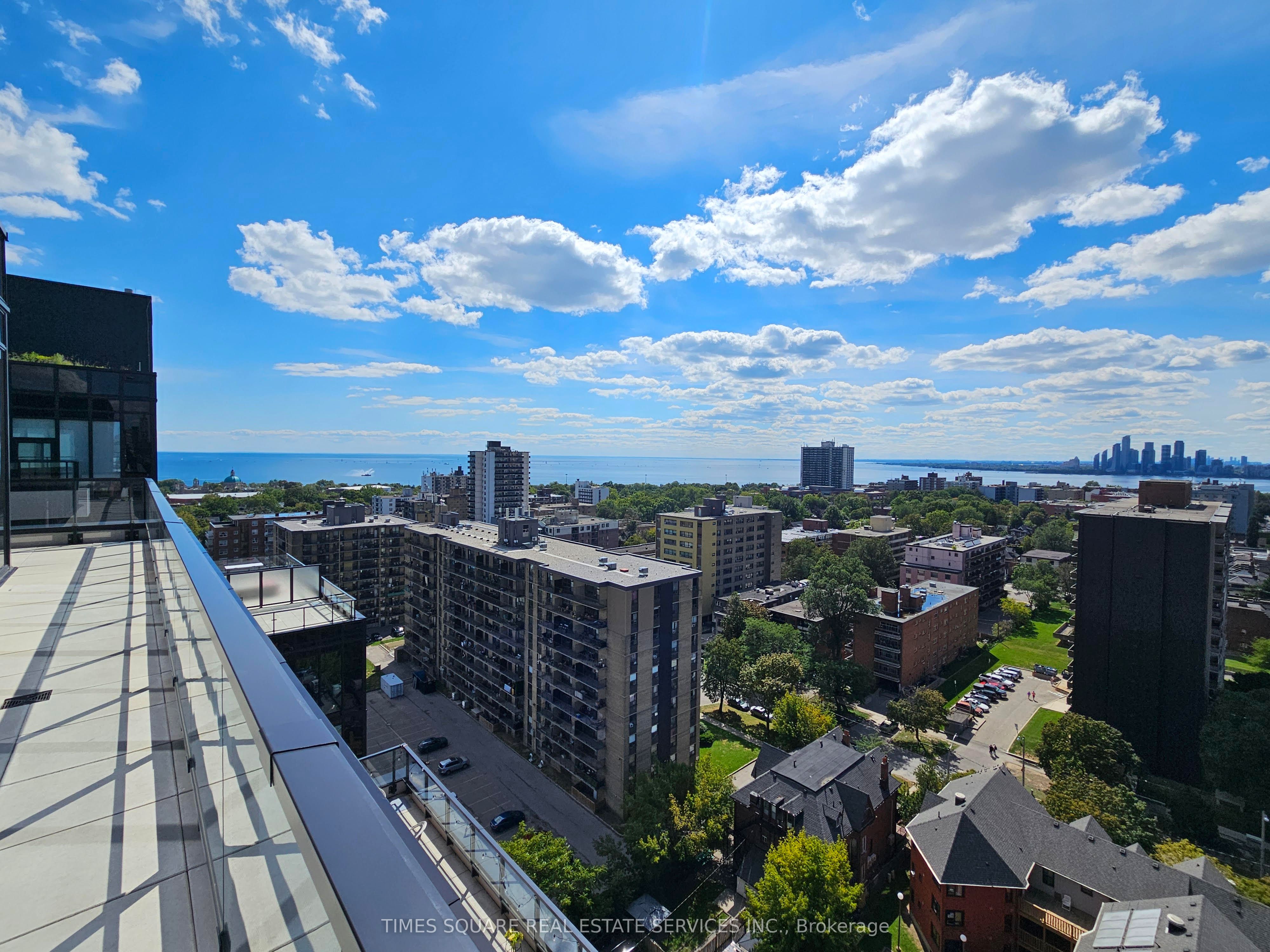 270 Dufferin Street Ph12 Property Photo 1